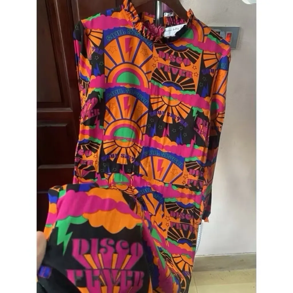 V112. Đầm midi hoạ tiết size M