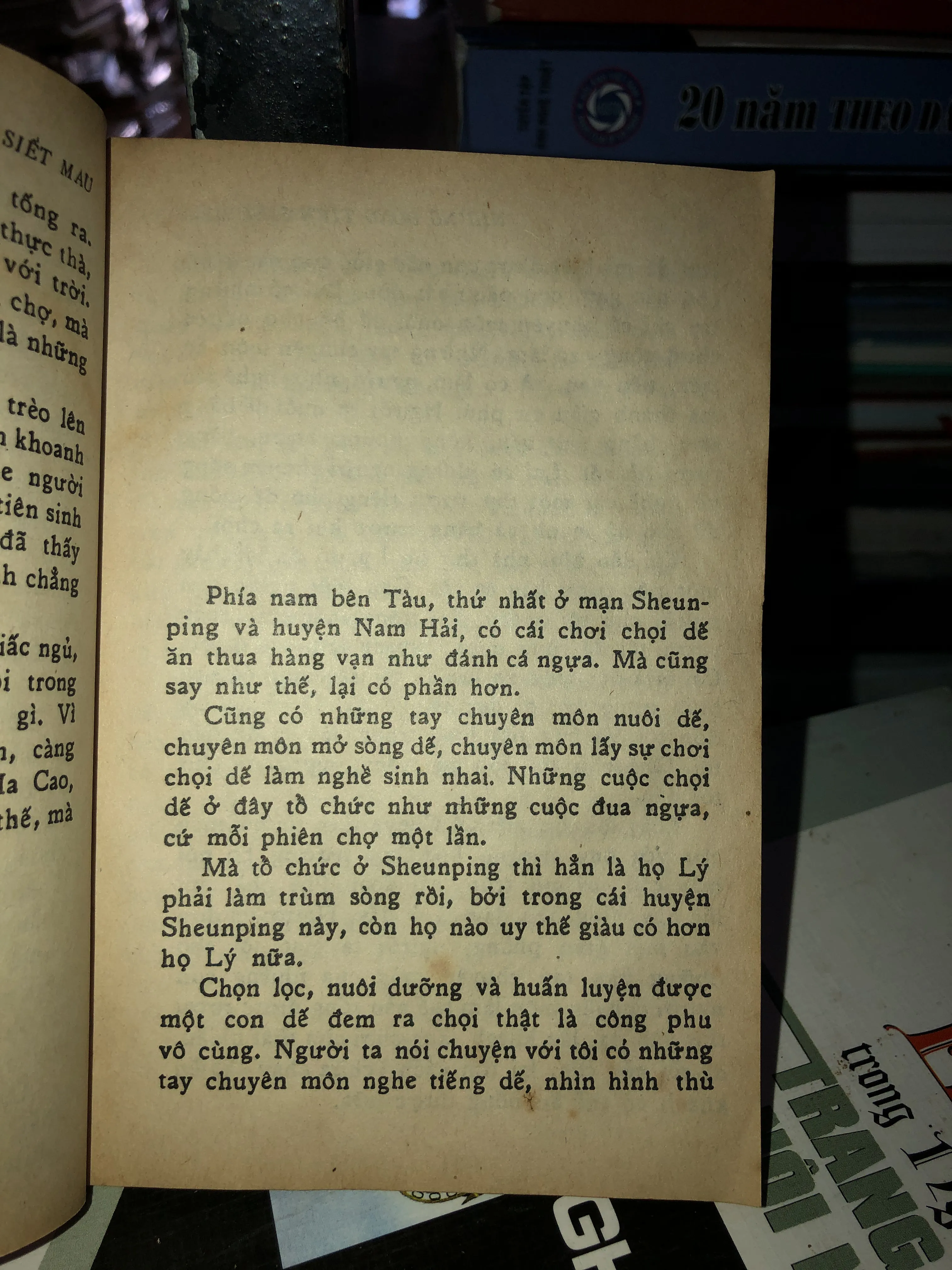 Những đồng tiền siết máu - Lê Văn Trương  1001344