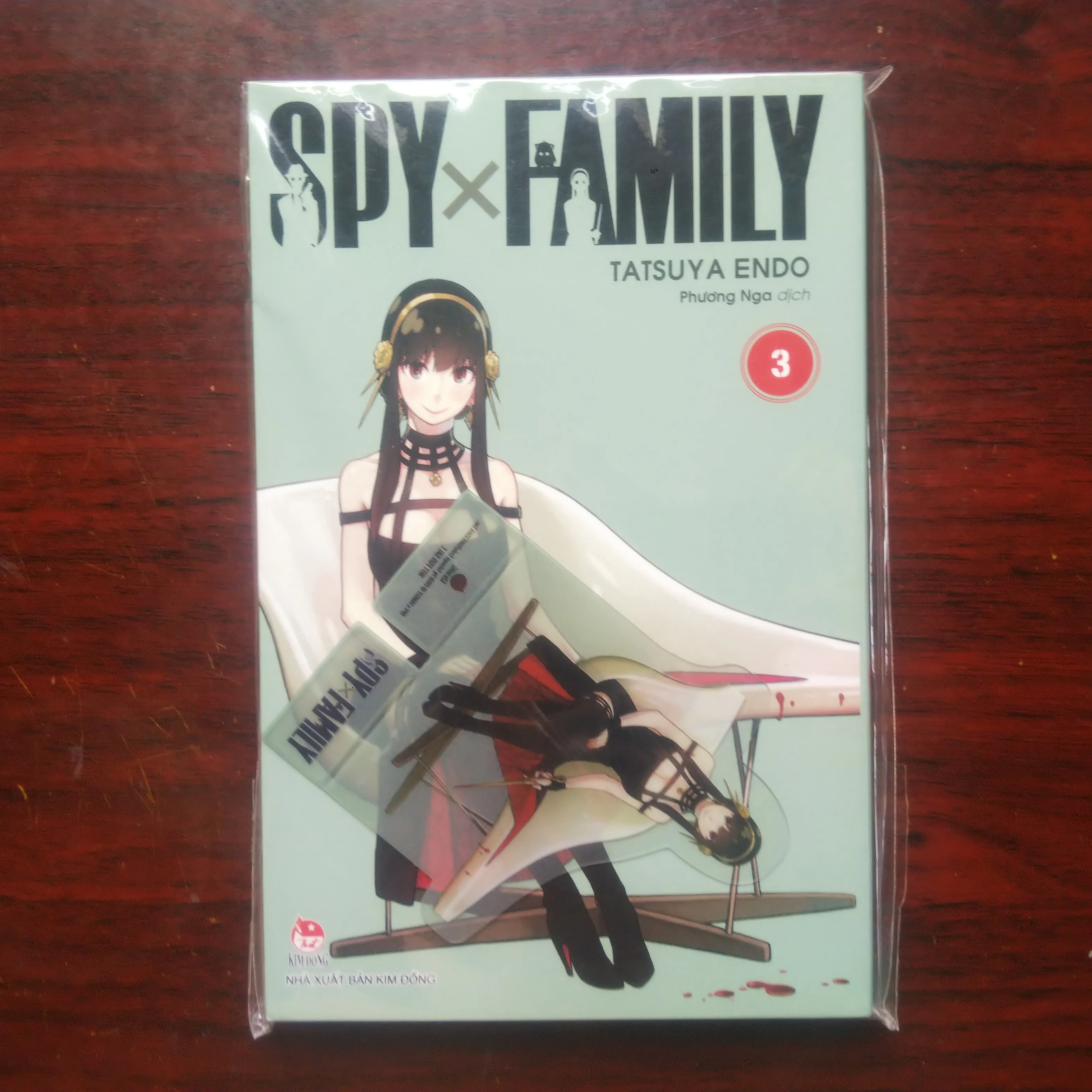 Spy X Family (Tatsuya Endo) Tập 3 - Bản In Đầu Tặng Kèm Standee PVC