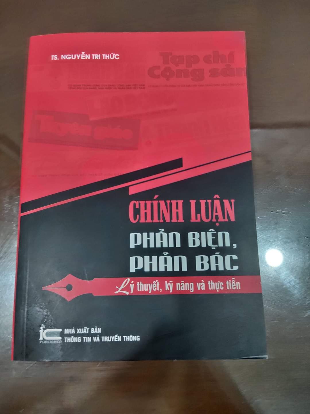 Chính luận phản biện phản bác- Nguyễn Tri Thức 77358