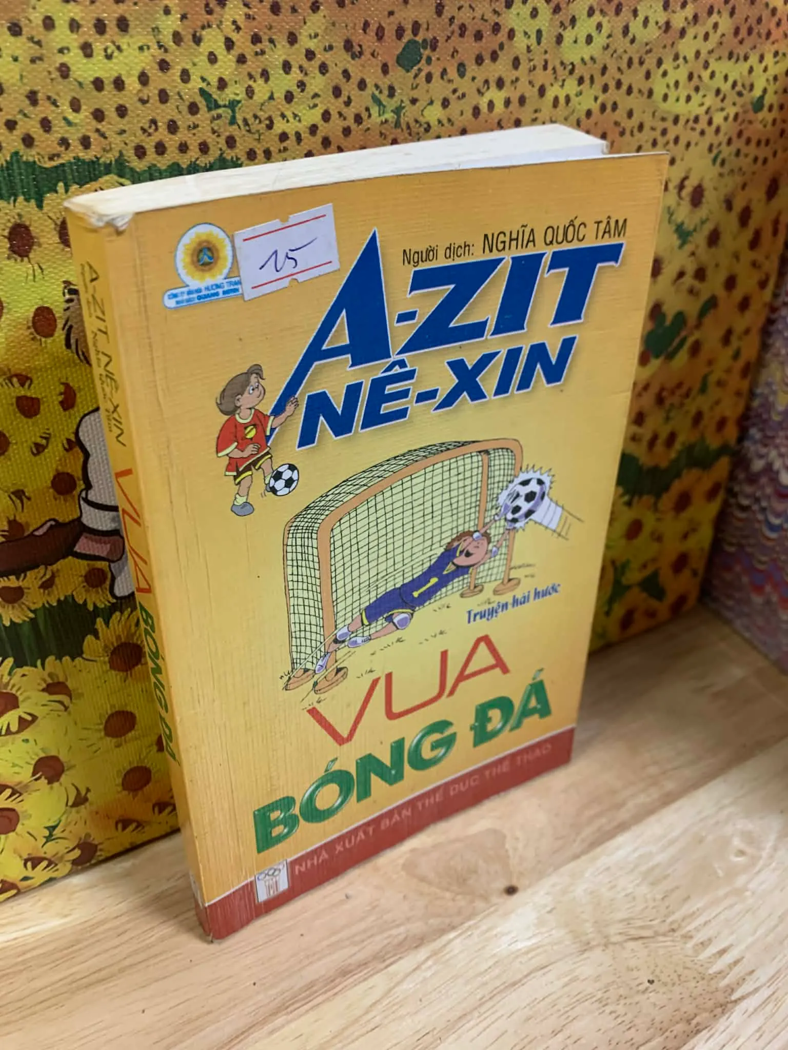 Sách tặng KÈM cho khách CÓ ĐƠN (mỗi đơn có thể chọn 1 cuốn) - Vua Bóng Đá