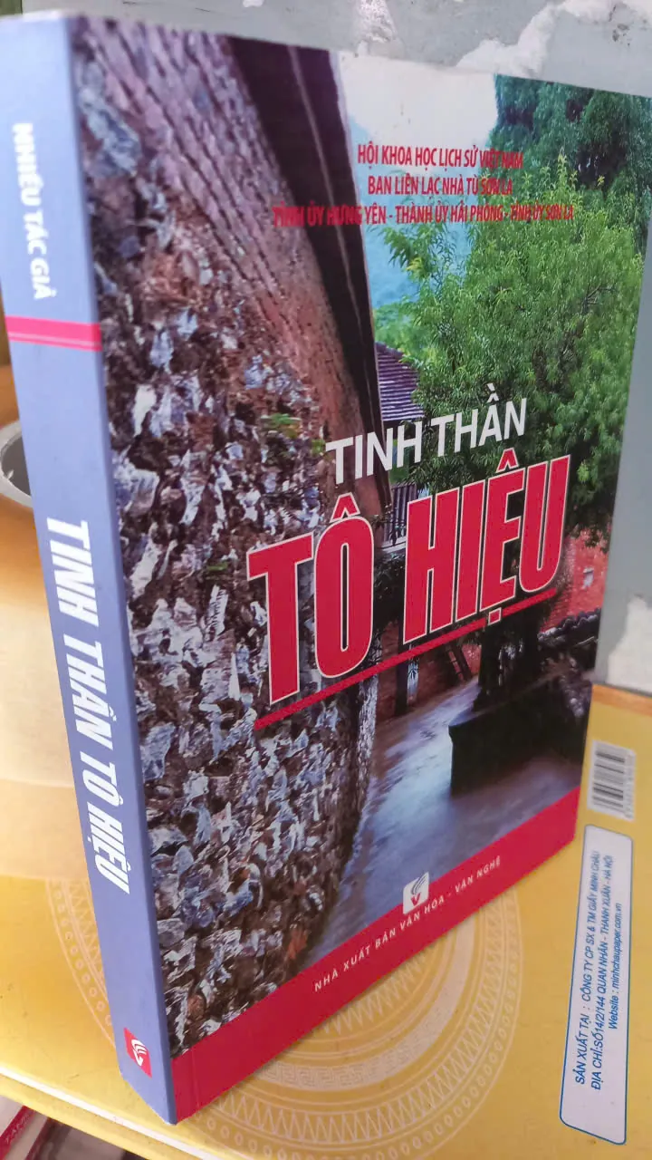 tinh thần TÔ HIỆU