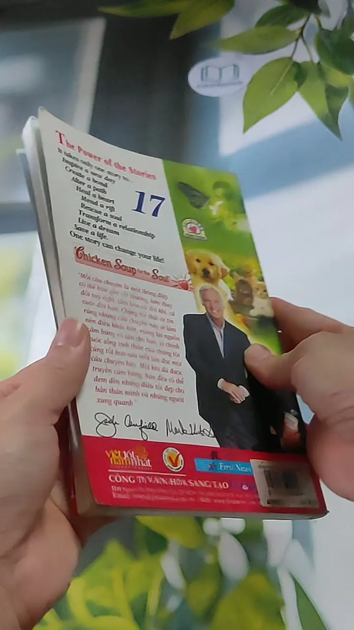 Những người bạn nhỏ (Song Ngữ) 607756