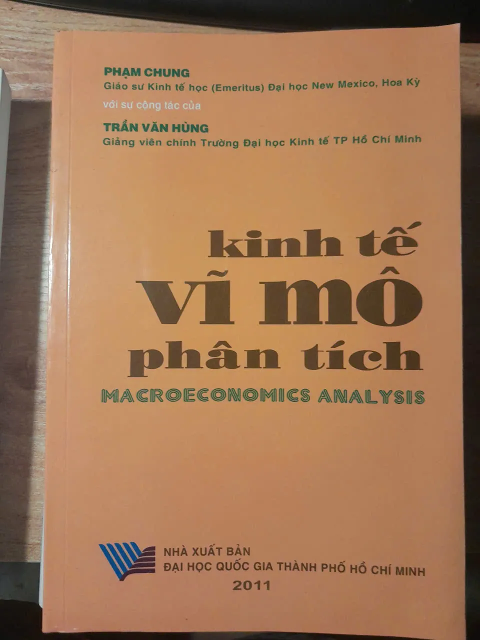 KINH TẾ VĨ MÔ PHÂN TÍCH
