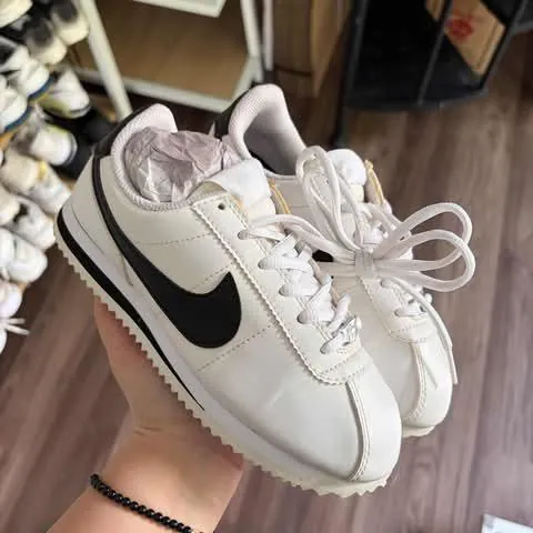 Giày thể thao Nike Classic Cortez Chính Hãng trắng đen nam nữ size 42-44