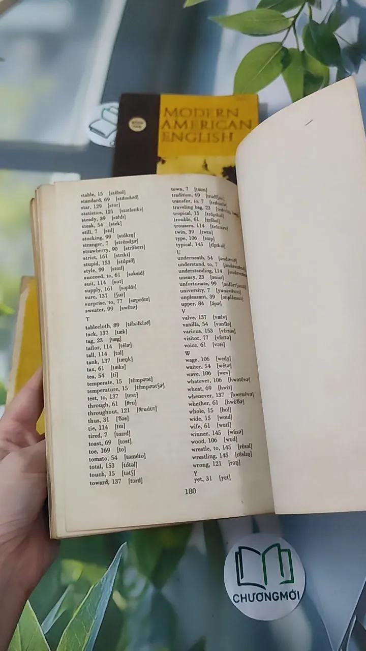 [MIỄN PHÍ BỌC SÁCH] [XƯA] Modern American English - Book One, Book Two, Book Three (1962) - Robert J. Dixson 997835