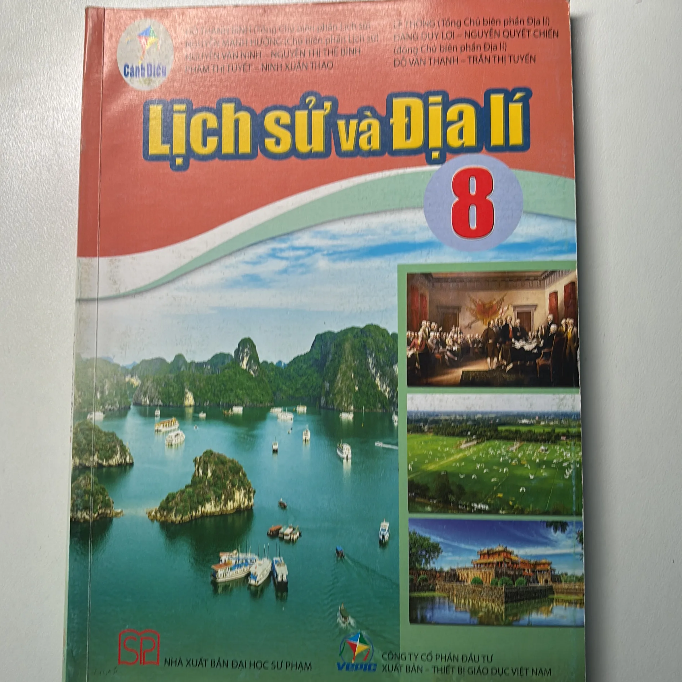Lịch sử và địa lý lớp 8