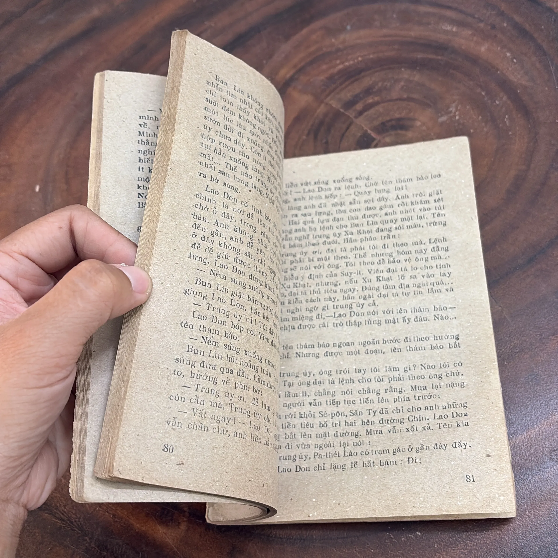 II Văn Học: Con Hổ Vùng Sangrila - HARY TUYRKƠ - 1986 1005269