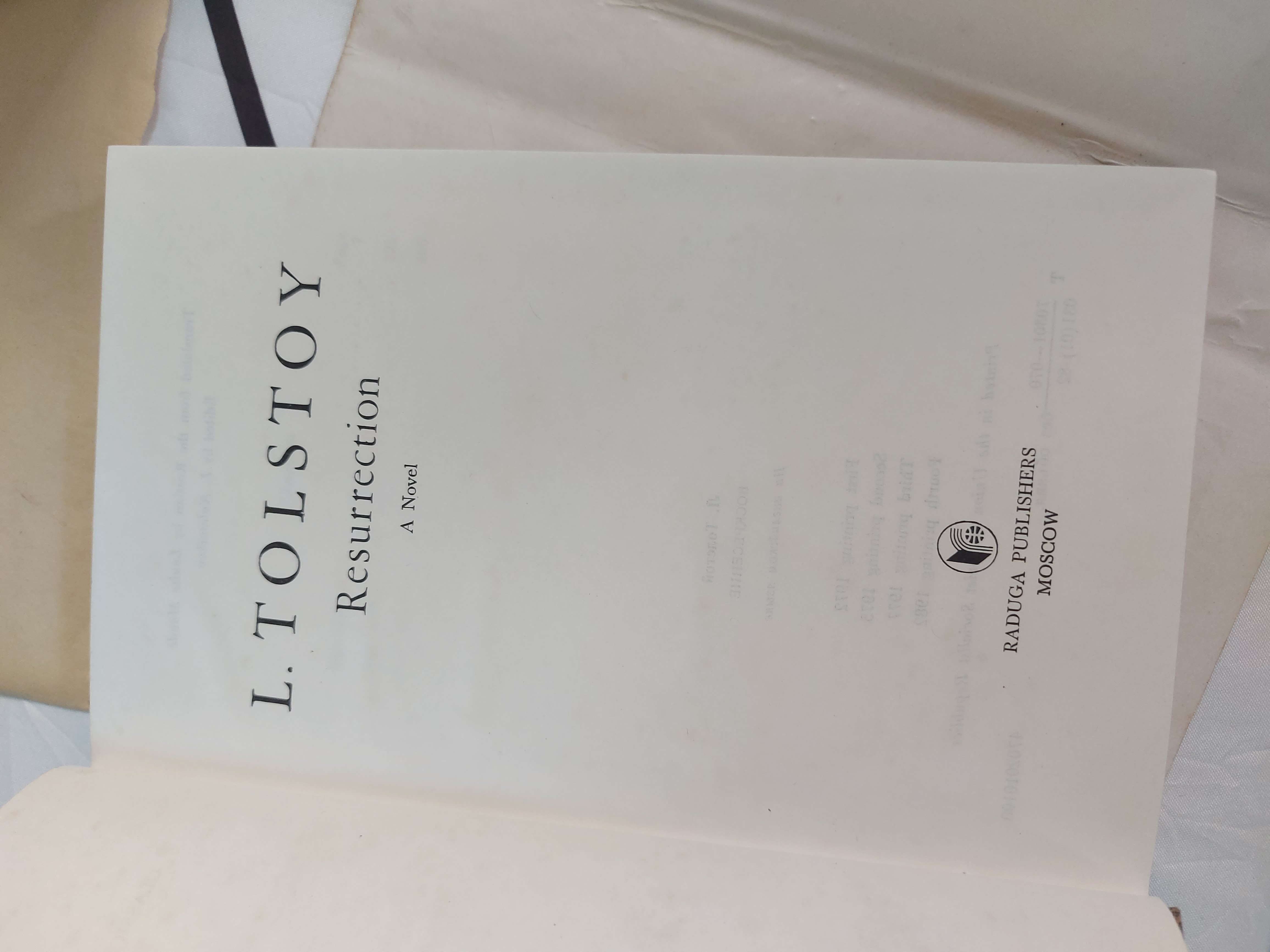 [Ngoại văn] - RESURRECTION - L. TOLSTOY 493449