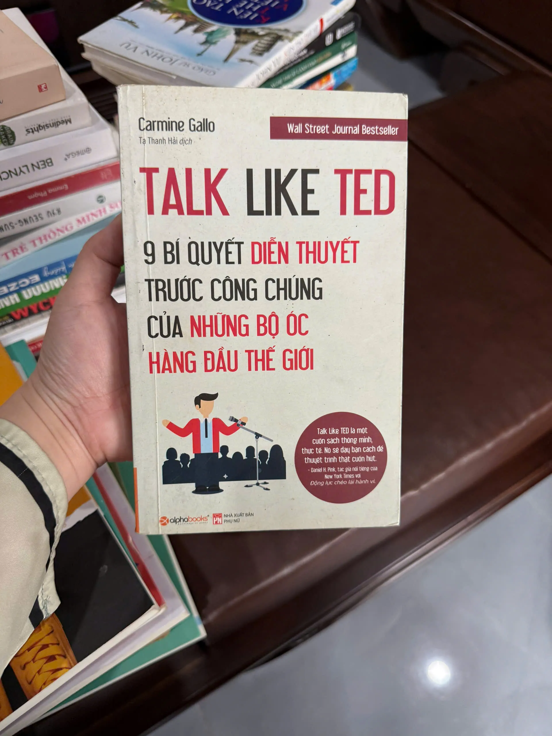 TALK LIKE TED – 9 BÍ QUYẾT DIỄN THUYẾT TRƯỚC CÔNG CHÚNG- K4