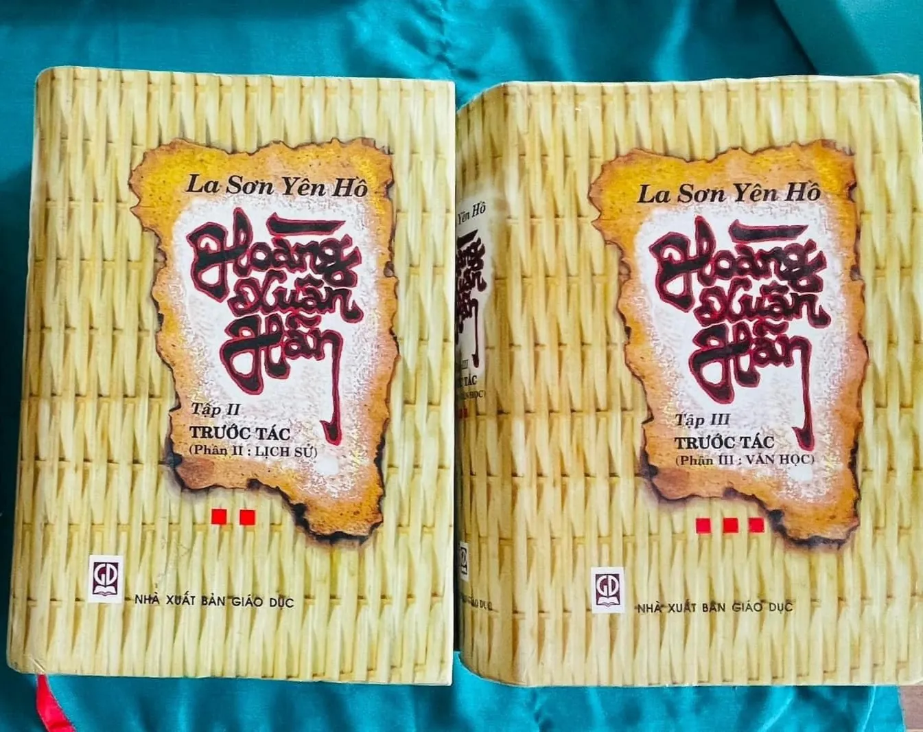 La Sơn Yên Hồ Hoàng Xuân Hãn