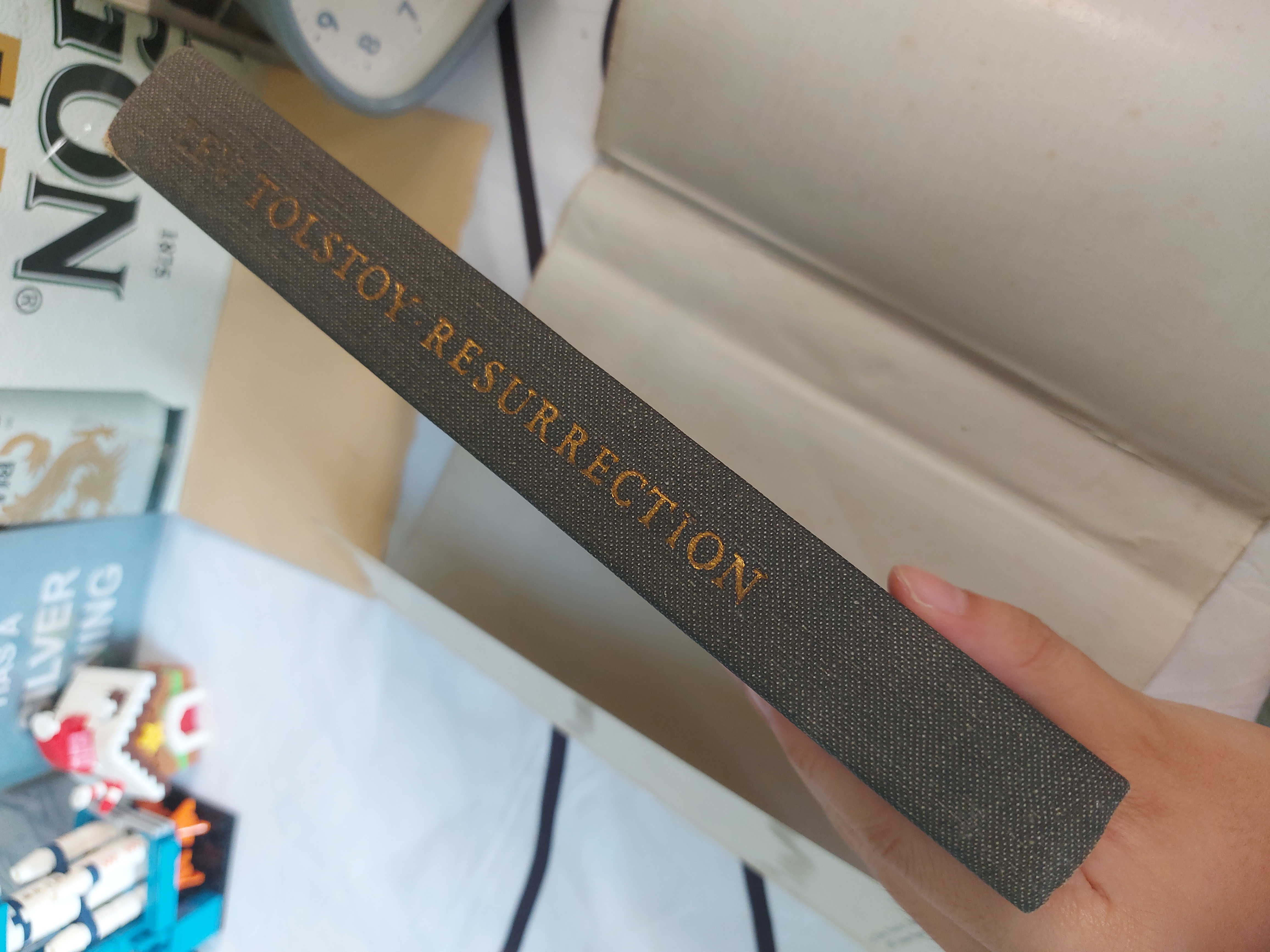 [Ngoại văn] - RESURRECTION - L. TOLSTOY 493449