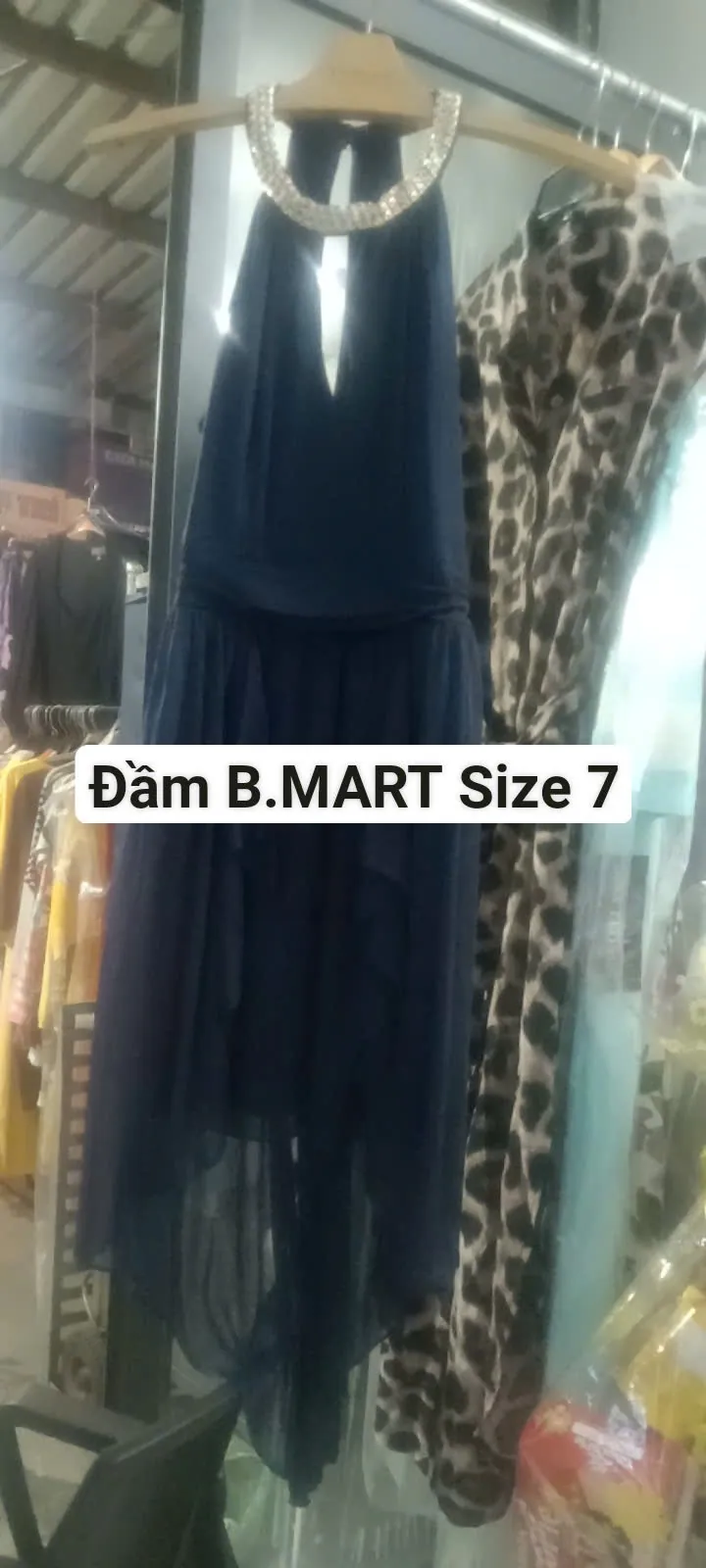 Đầm cổ yếm B.SMART size 7
