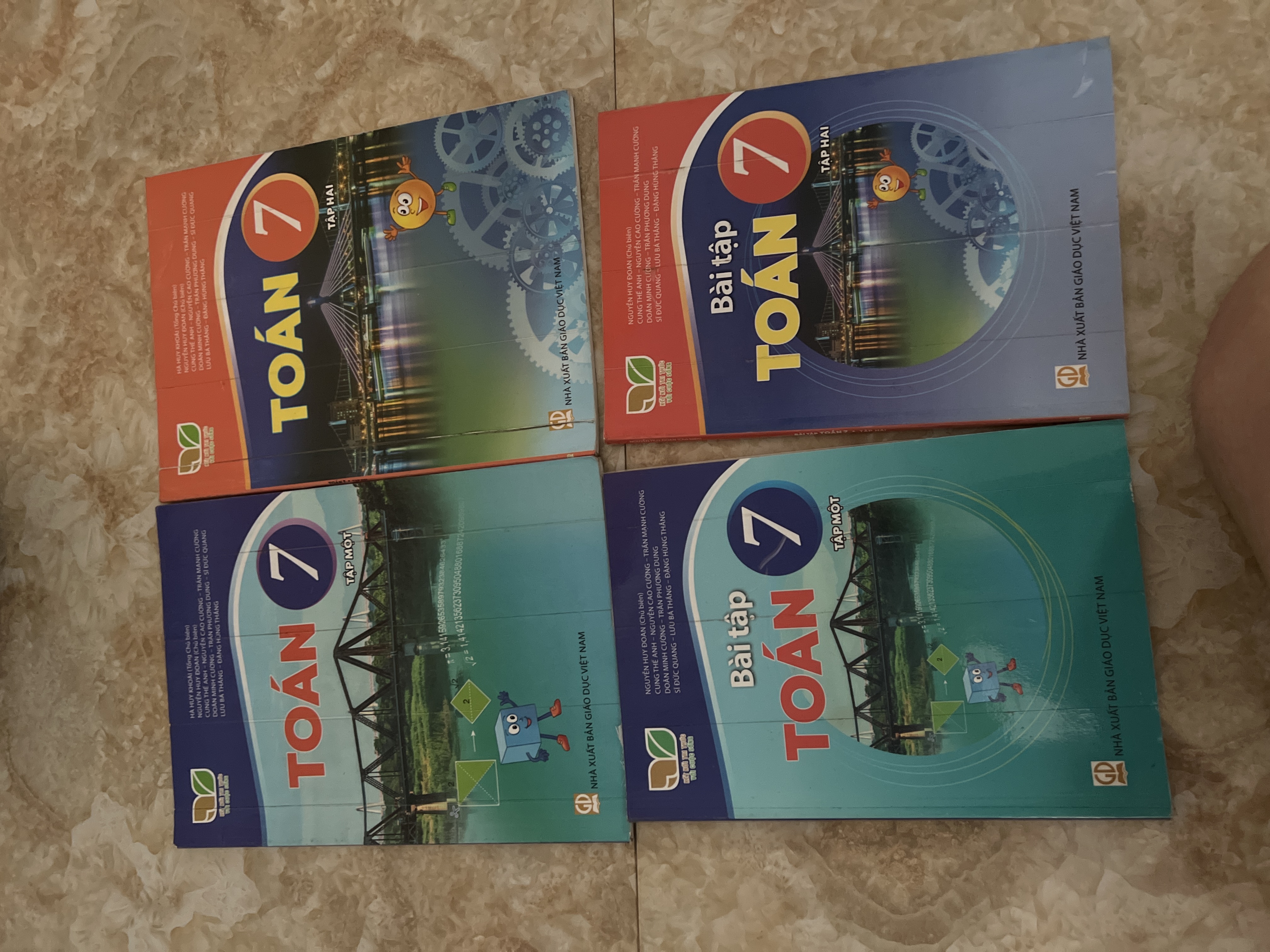 Combo 4. Quyển toán 7 kntt và bt 547145