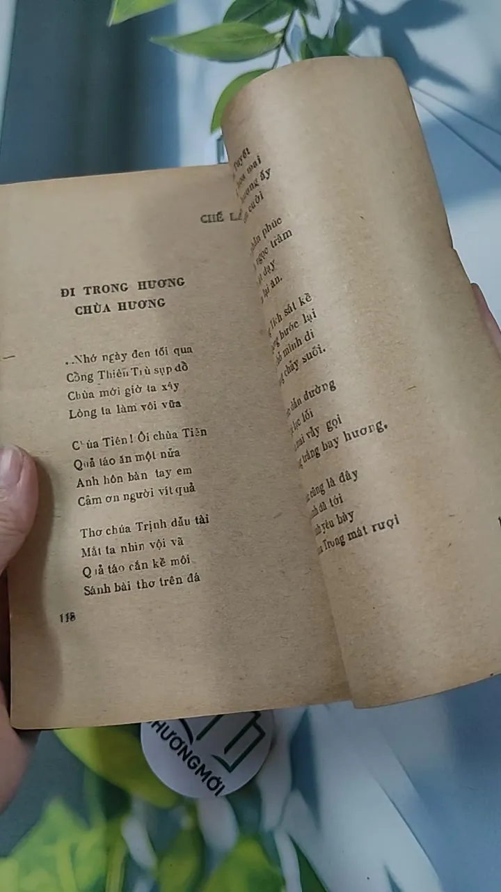 [XƯA] Tập Thơ Chùa Hương (1989) - Nguyễn Nhược Pháp 776009