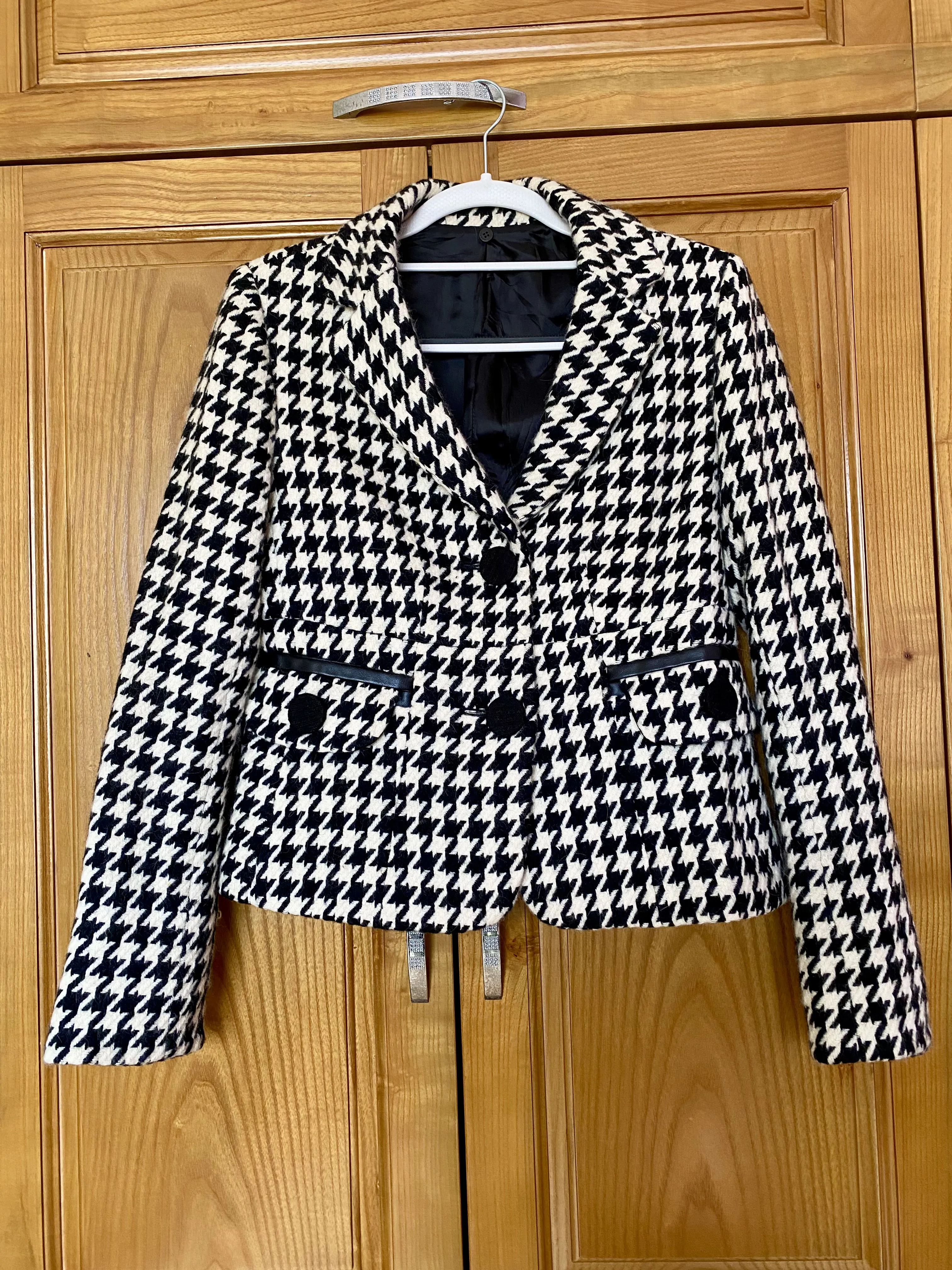 Pass áo dạ Hàn Quốc mới 99%