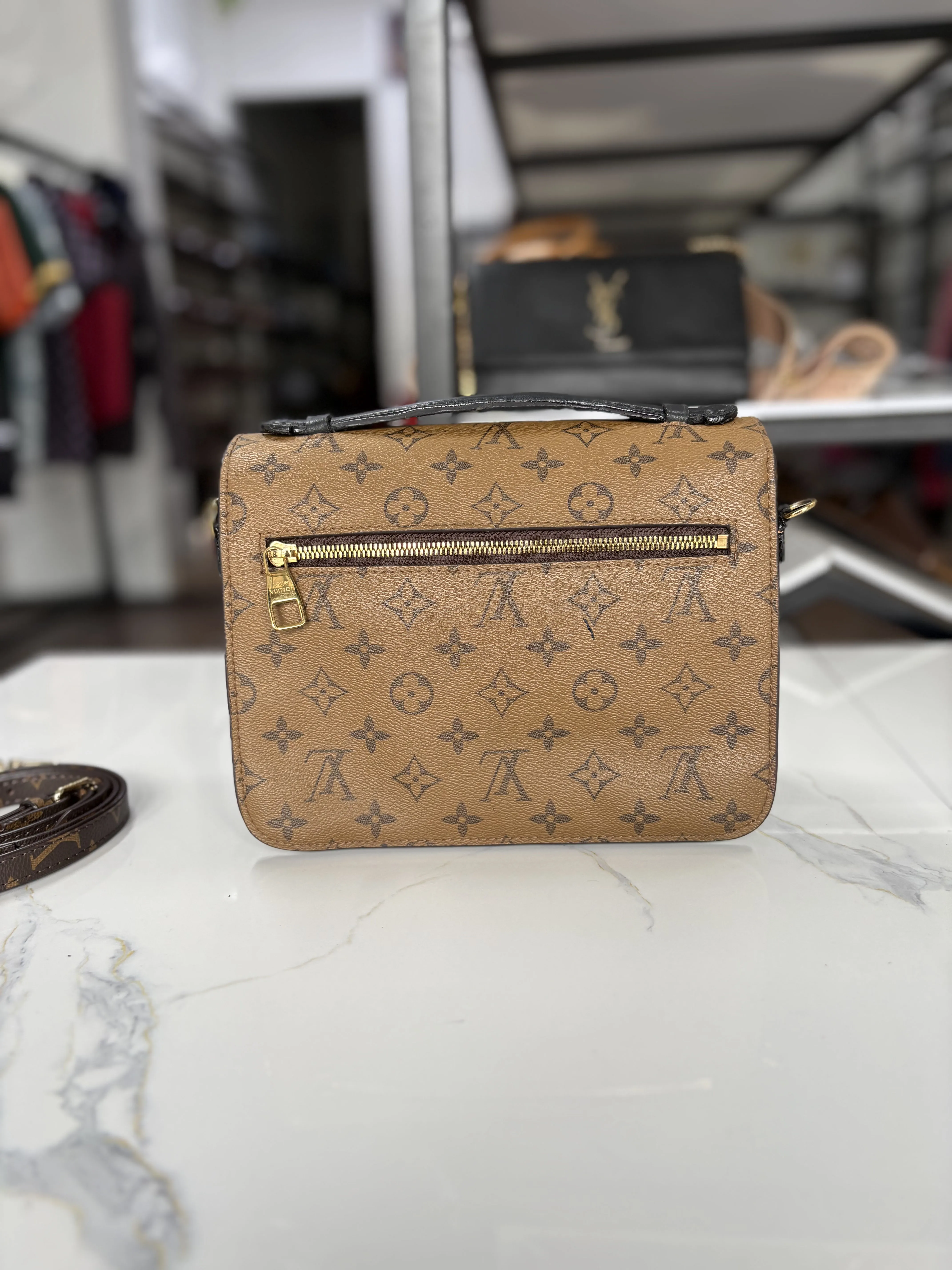 Lờ Vê POCHETTE MÉTIS   1006101