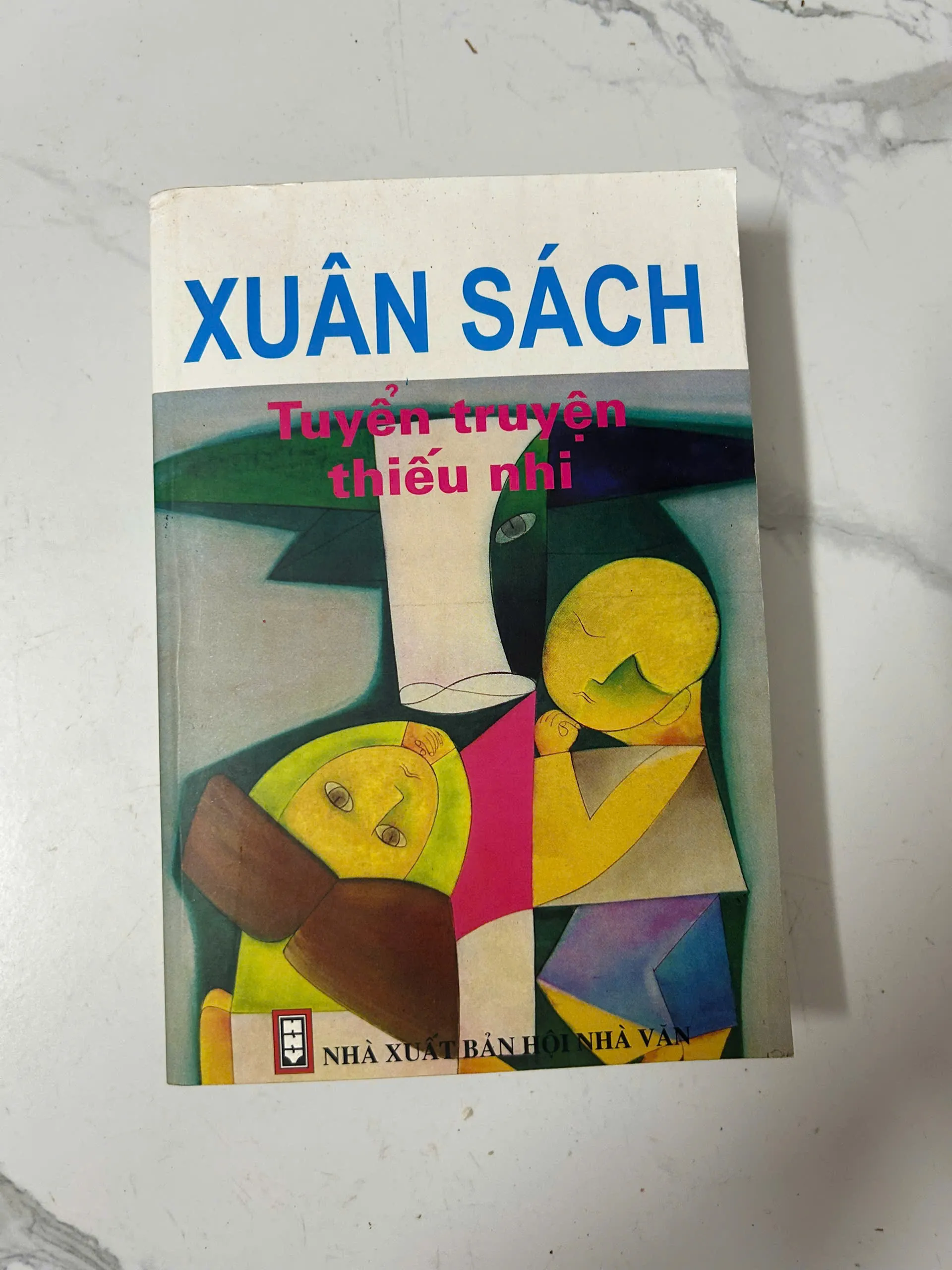 Tuyển truyện thiếu nhi – Xuân Sách