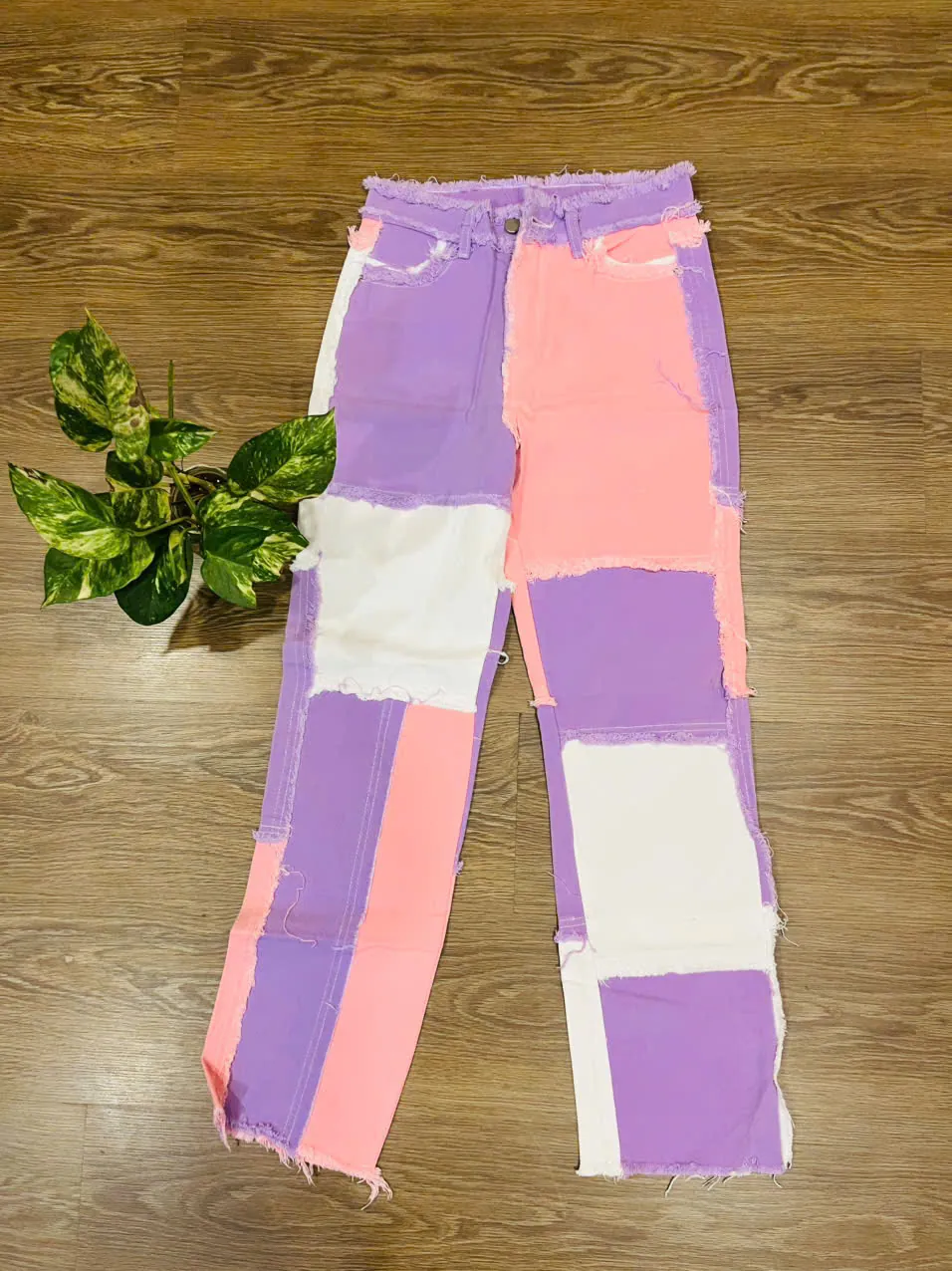 Quần jean độc đáo, thời trang size M