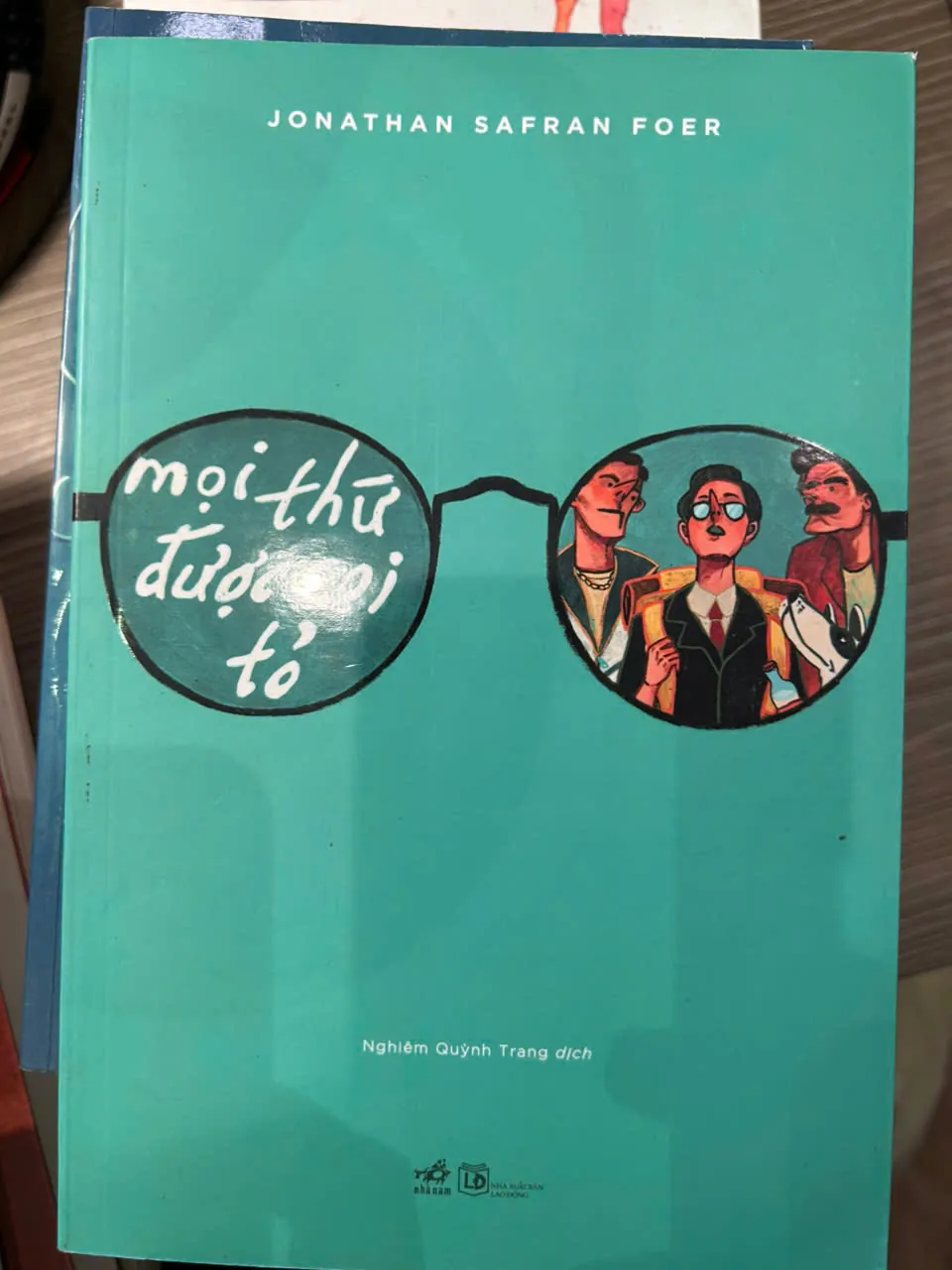 Mọi thứ được soi tỏ - New - Jonathan Safran Foer