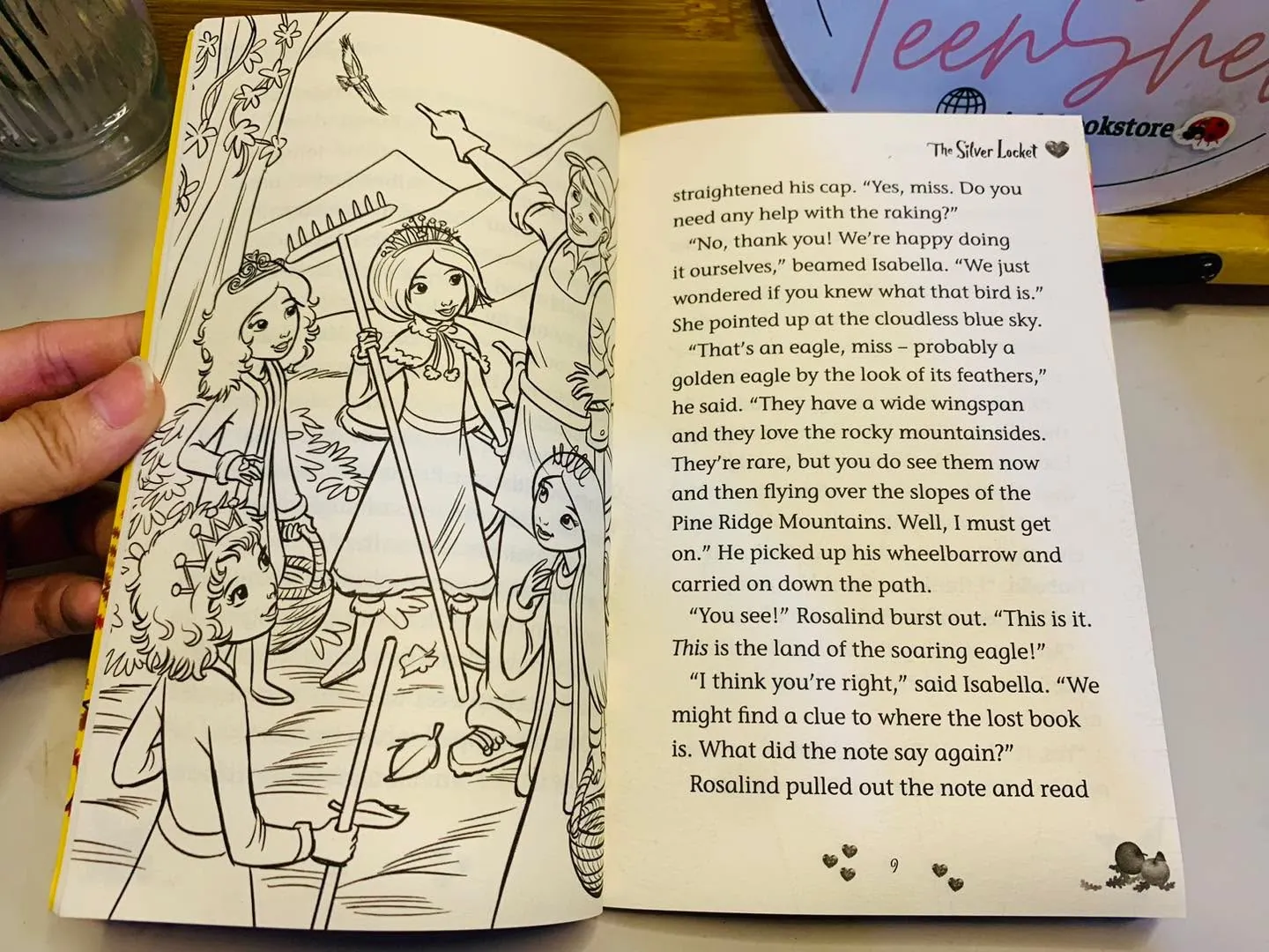 [Sách tiếng Anh 2hand] Like new 90% - 🦋 The Rescue Princesses: The Silver Locket 673831