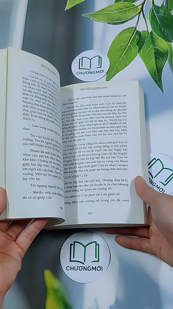 Đêm Tối và Ánh Sáng - Torey Hayden 634462