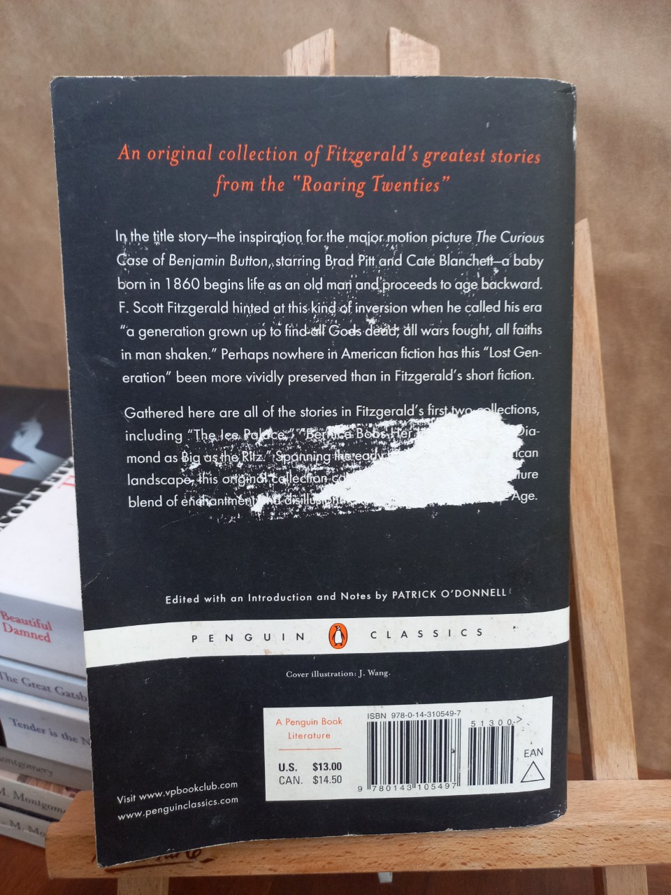 The Curious Case of Benjamin Button (F. Scott Fitzgerald) sách ngoại văn đã qua sử dụng 69410