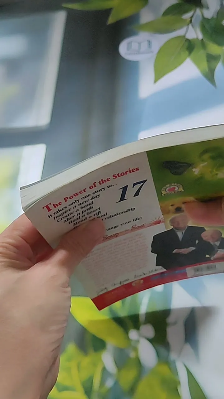 Những người bạn nhỏ (Song Ngữ) 607756