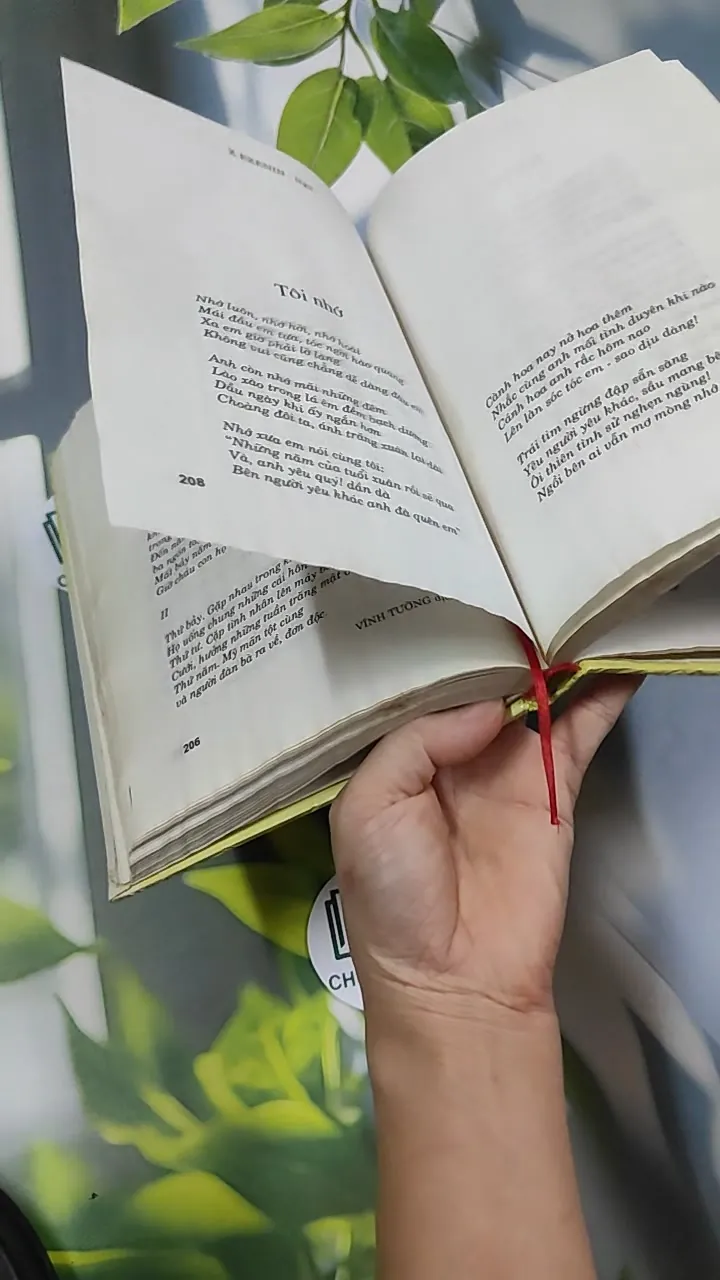 Thơ Tình Tinh Tuyển Việt Nam Và Thế Giới 750813