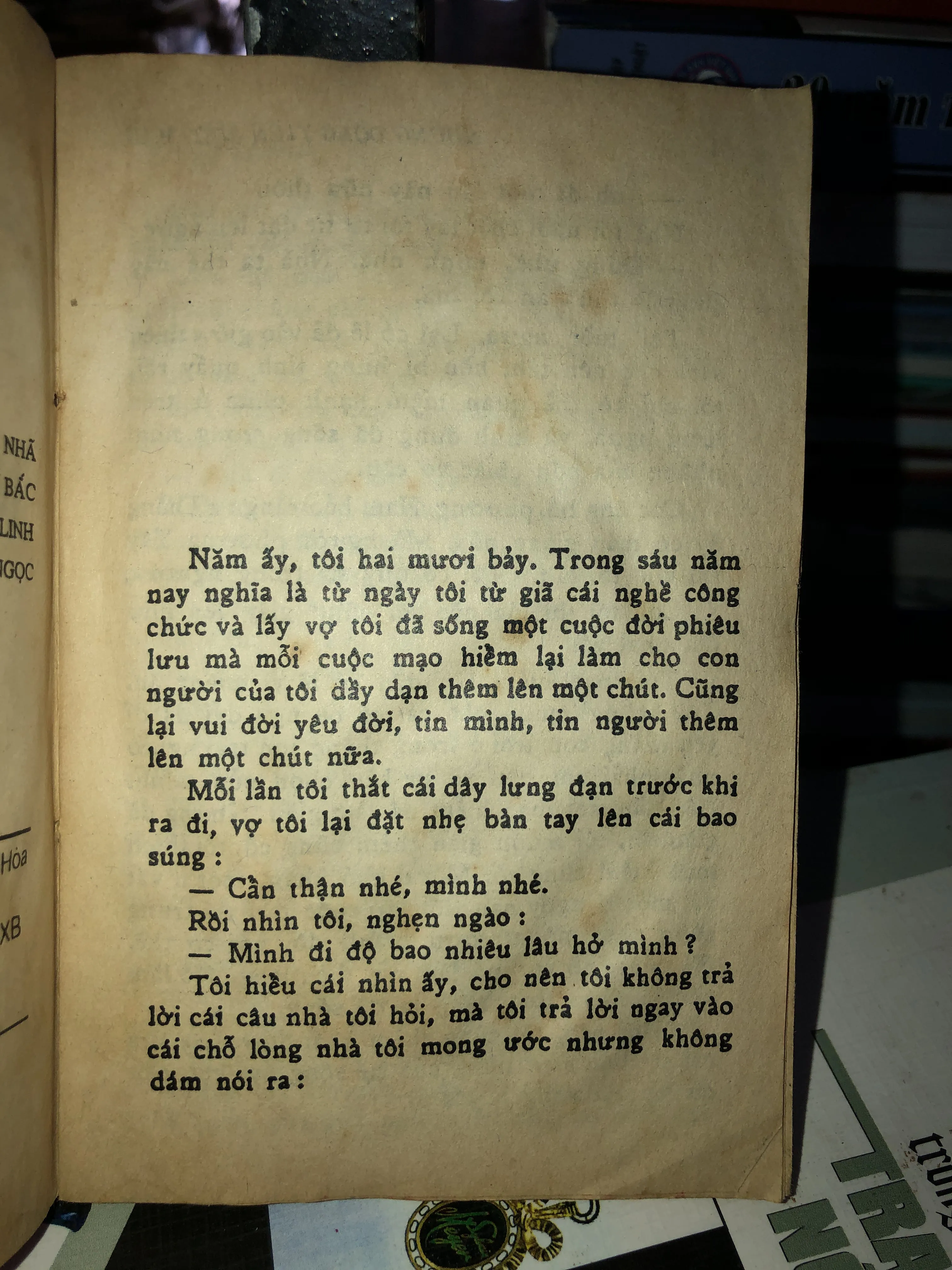 Những đồng tiền siết máu - Lê Văn Trương  1001344