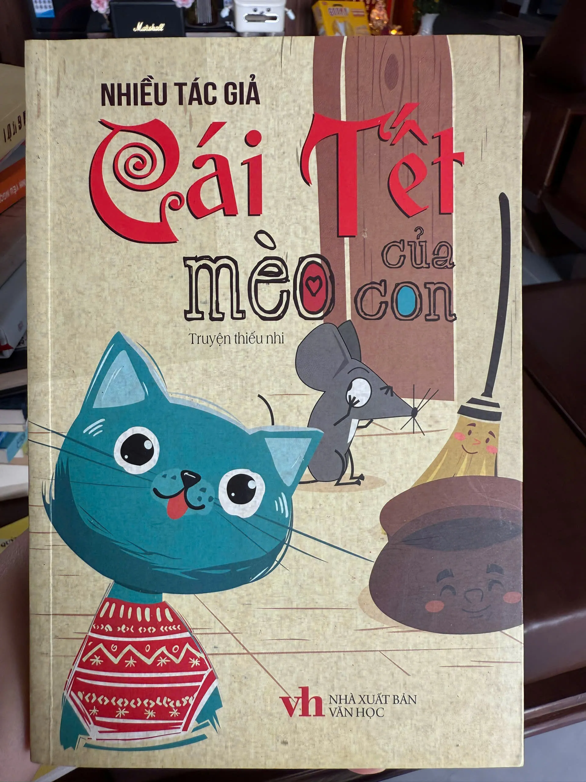 Cái Tết của mèo con – Nhiều tác giả