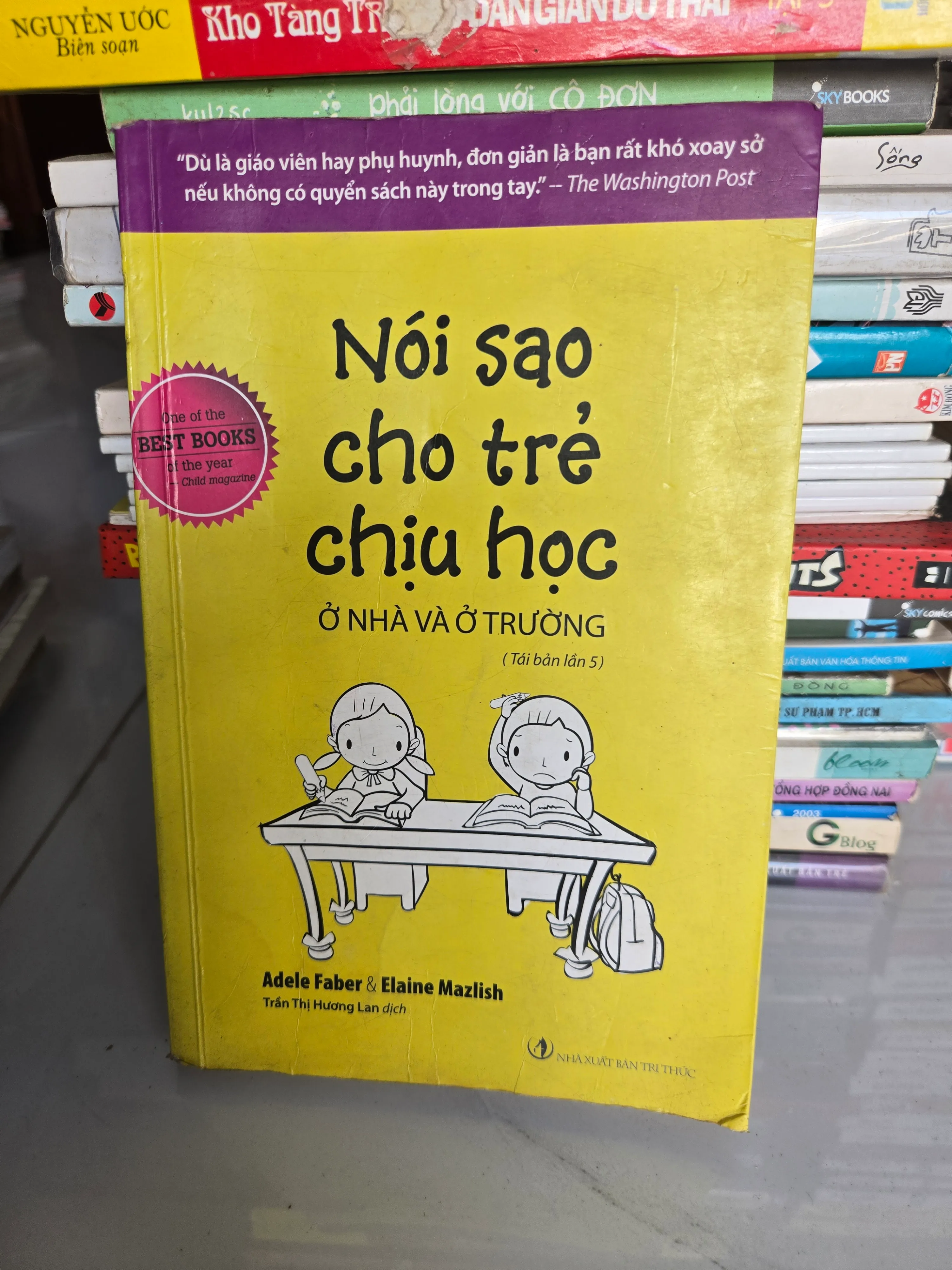 Nói sao cho trẻ chịu học 