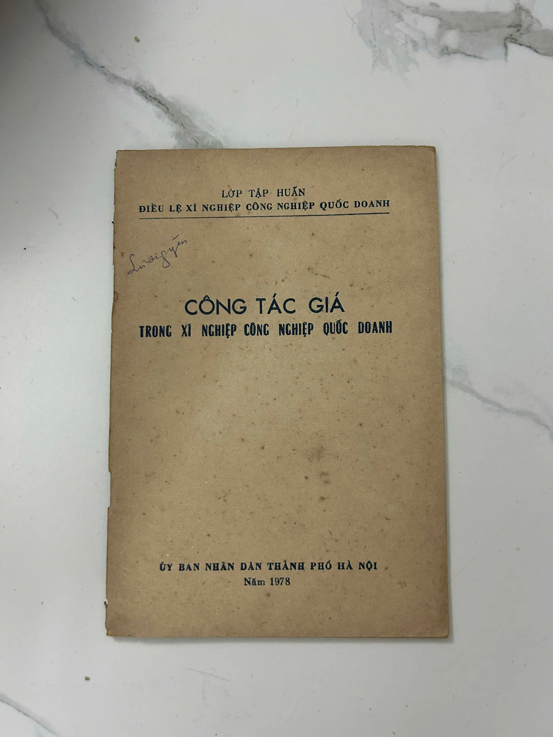 Công tác giá trong xí nghiệp công nghiệp quốc doanh - Ủy ban Nhân dân