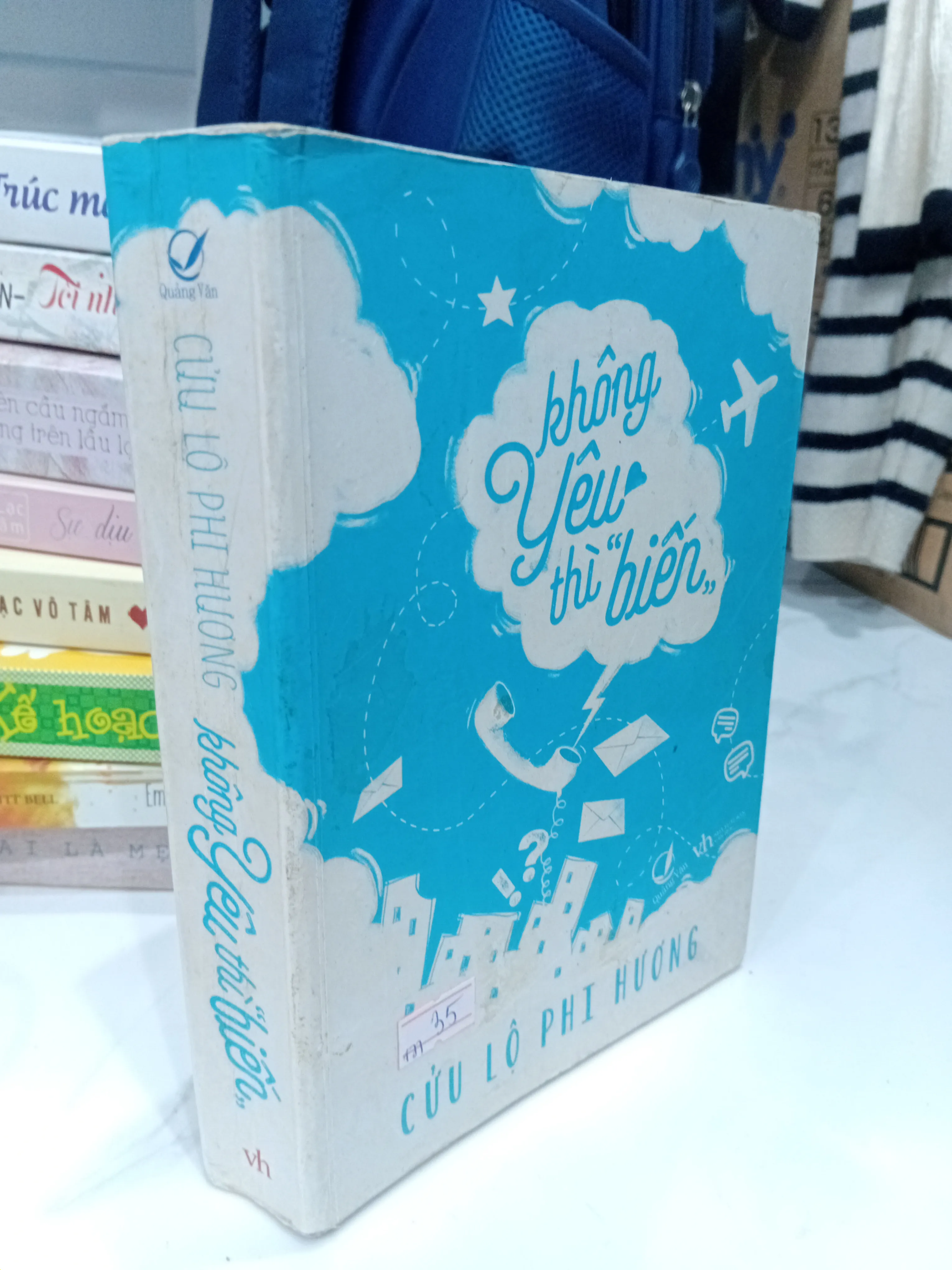 Sách Không yêu thì biến