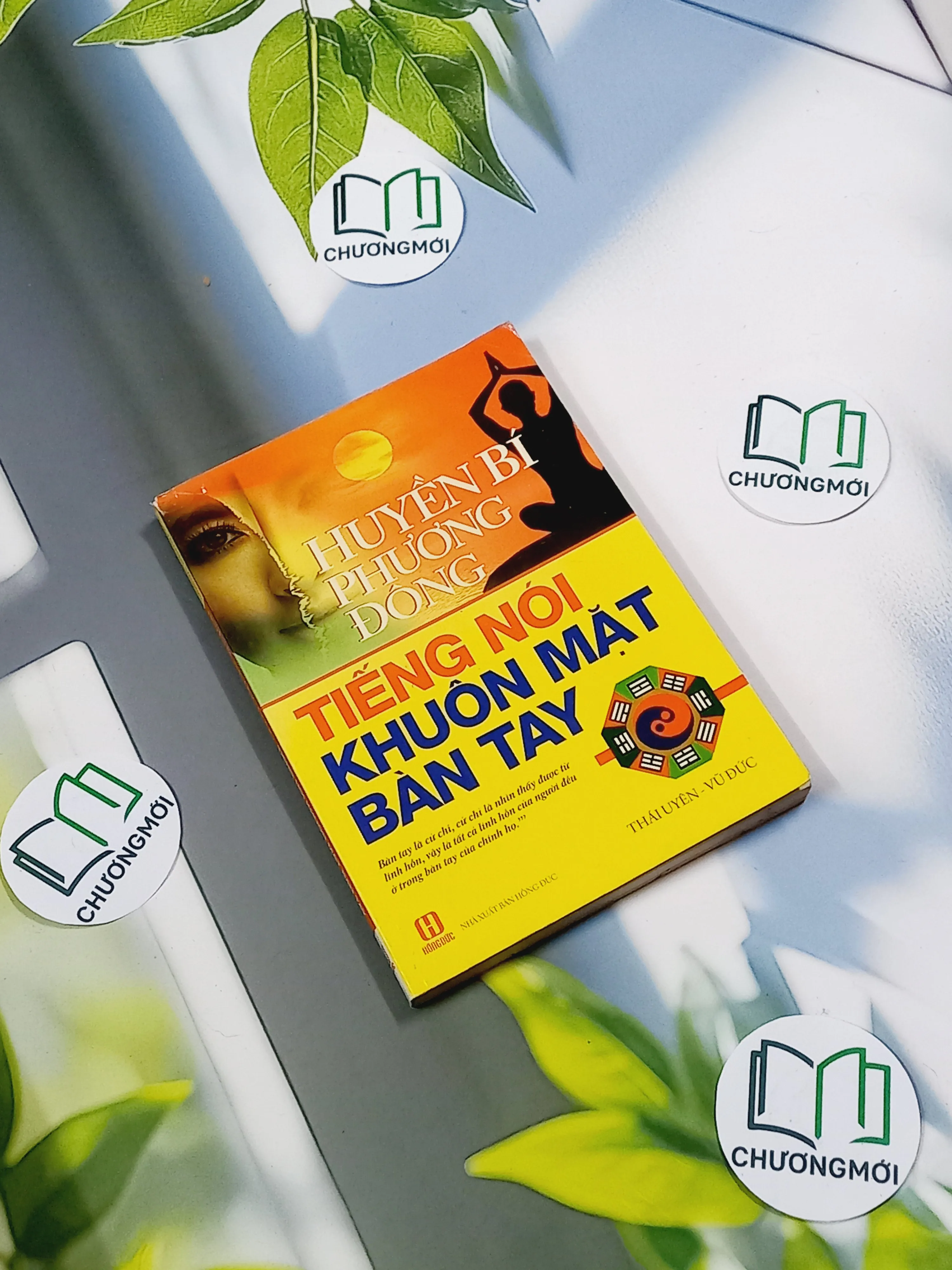 Huyền Bí Phương Đông Tiếng Nói Khuôn Mặt Bàn Tay - Thái Uyên & Vũ Đức