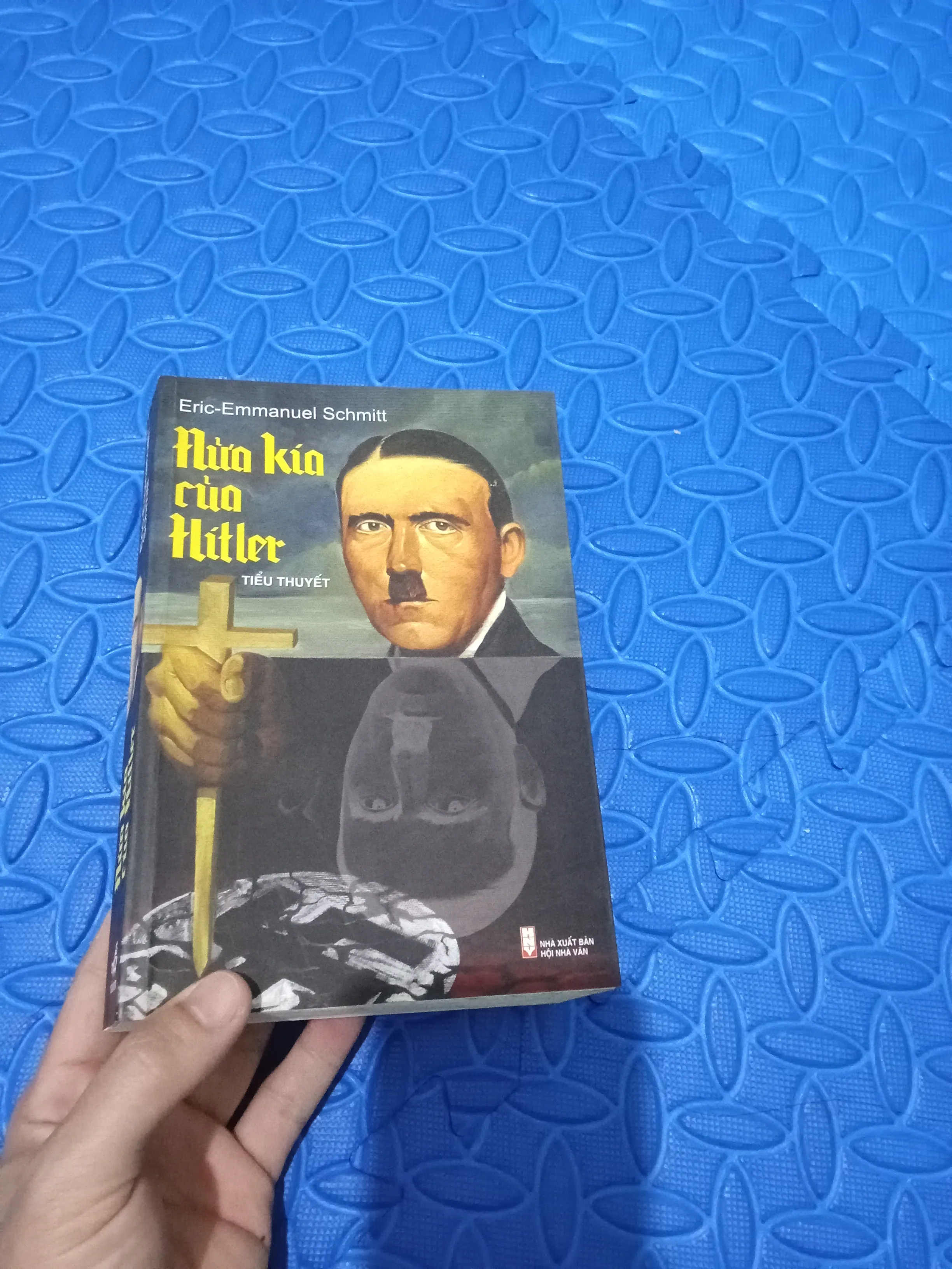 Nửa kia của Hitler 
