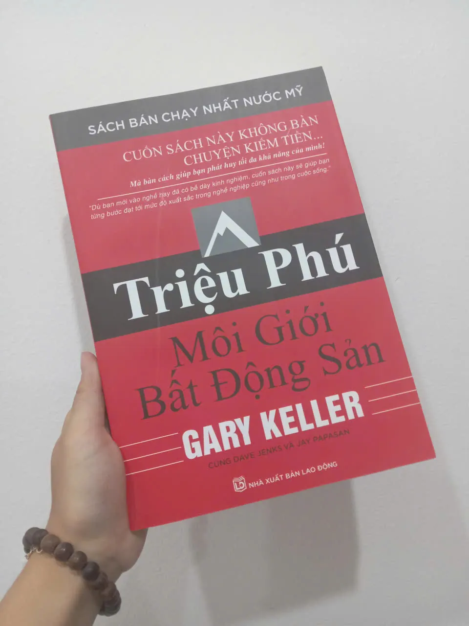 Triệu phú môi giới bất động sản