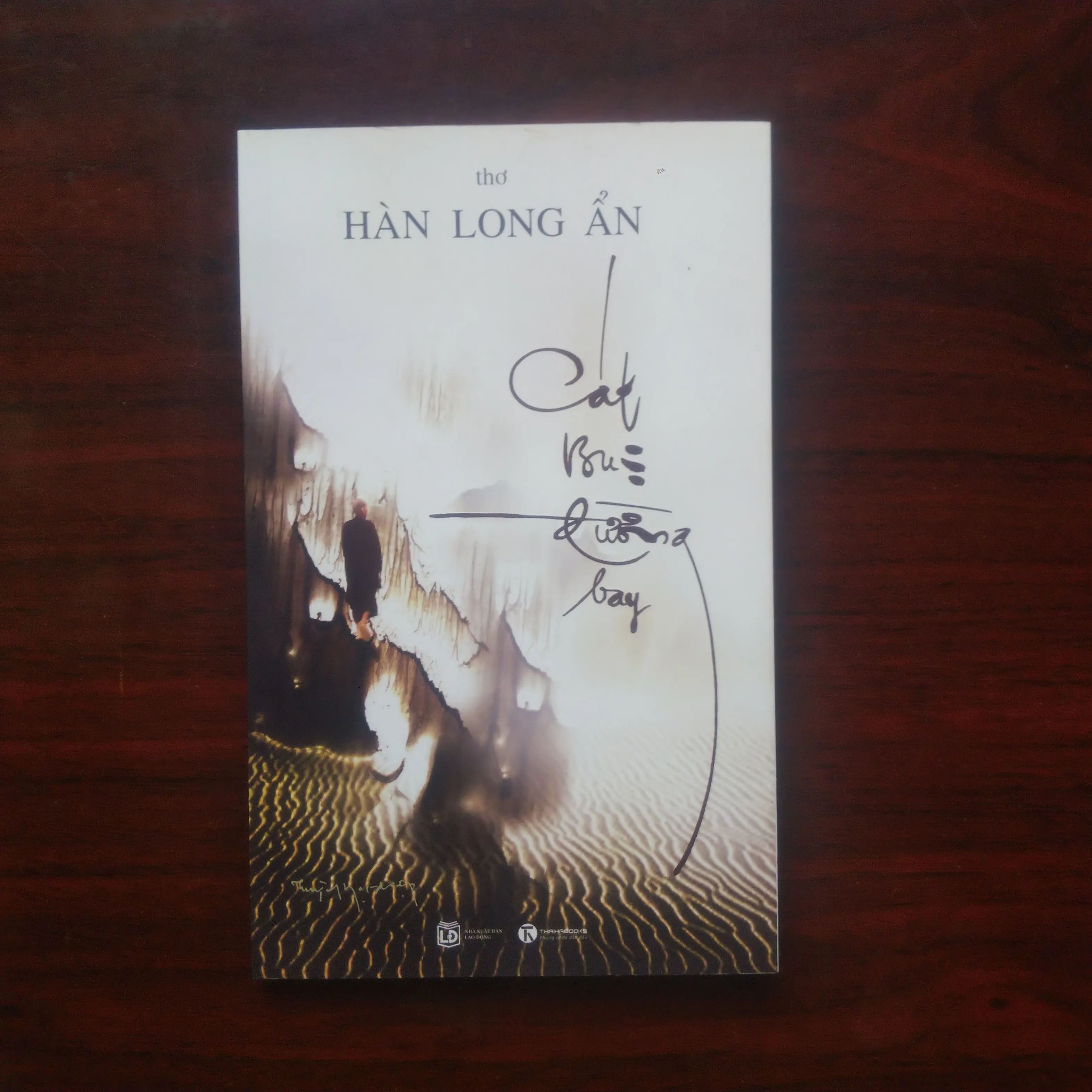 [Sách Thơ Phật Giáo] Cát Bụi Đường Bay (Hàn Long Ẩn)