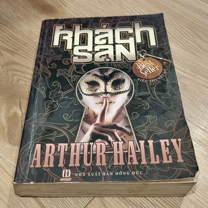 Khách sạn - Arthur Hailey