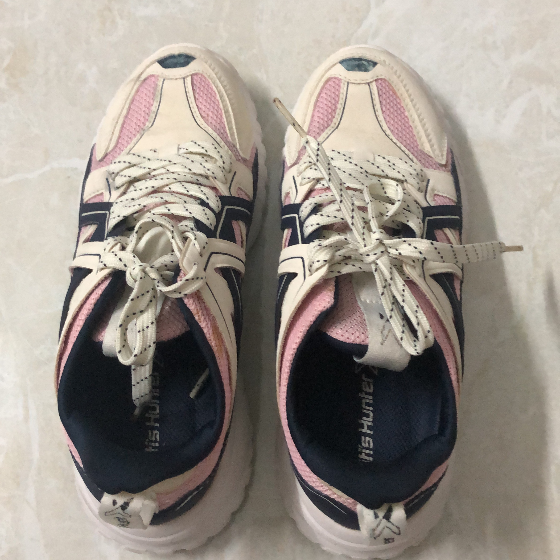 Giày nữ size 36