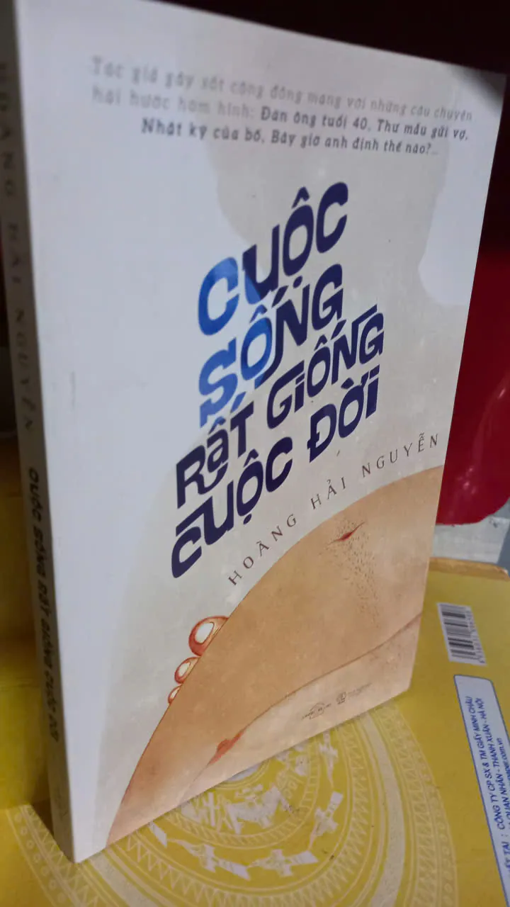 cuộc sống rất giống cuộc đời