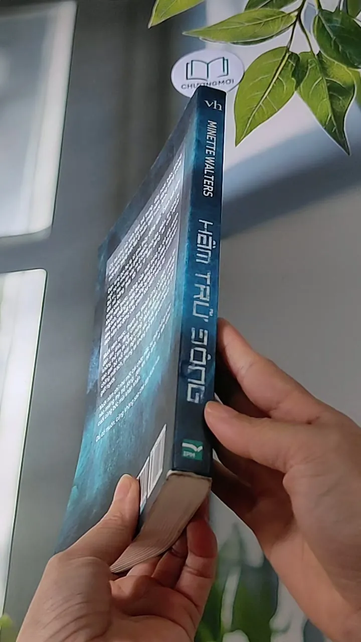 Hầm Trữ Đông (2006) - Minette Walters 607713