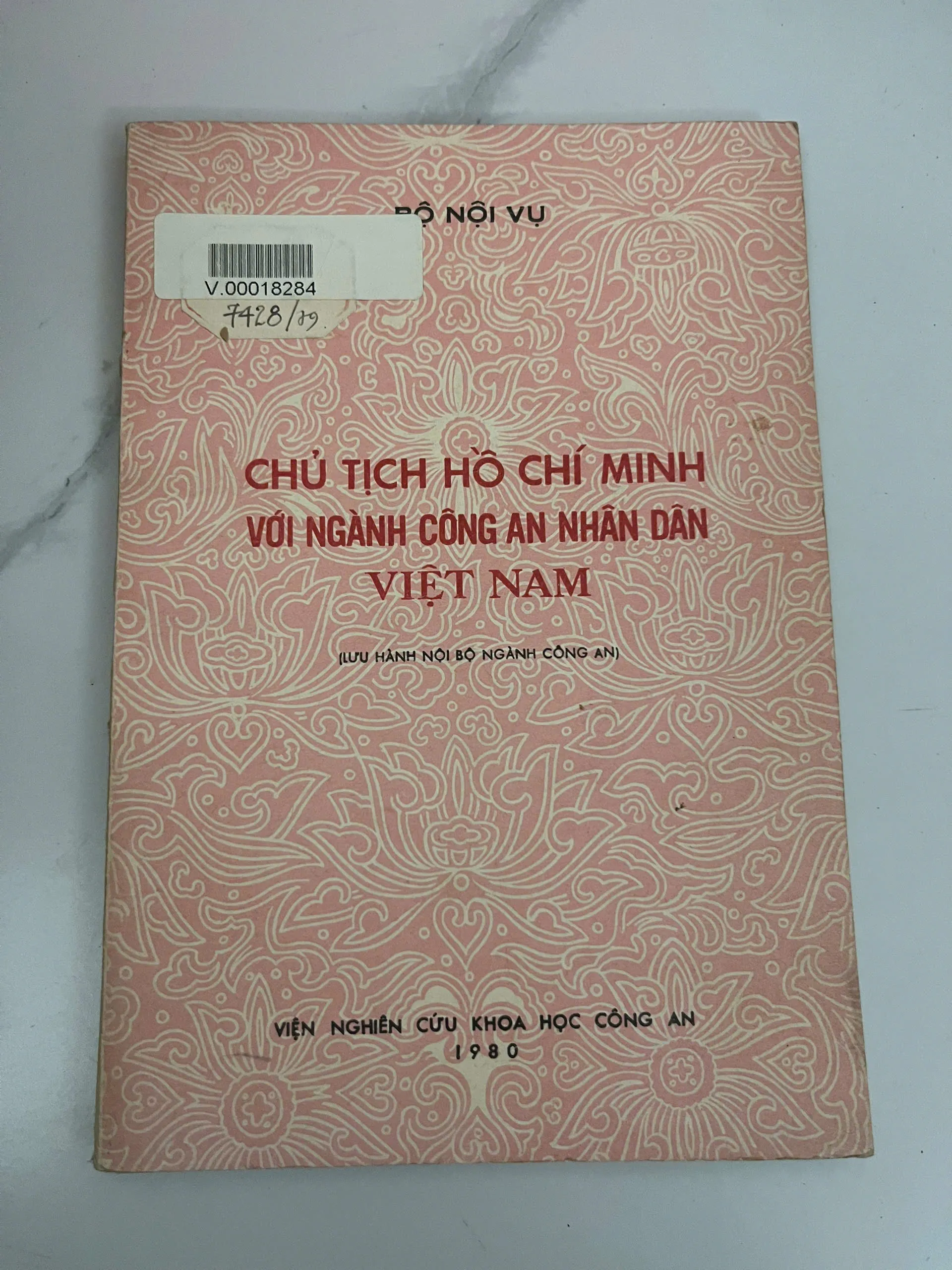 Chủ tịch Hồ Chí Minh với lực lượng Công an Nhân dân Việt Nam