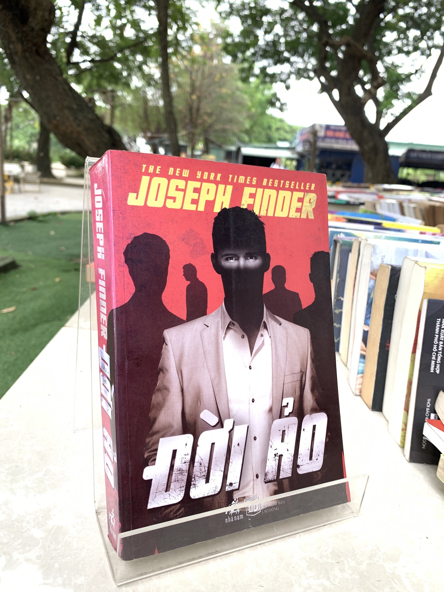 ĐỜI ẢO - Joseph Finder