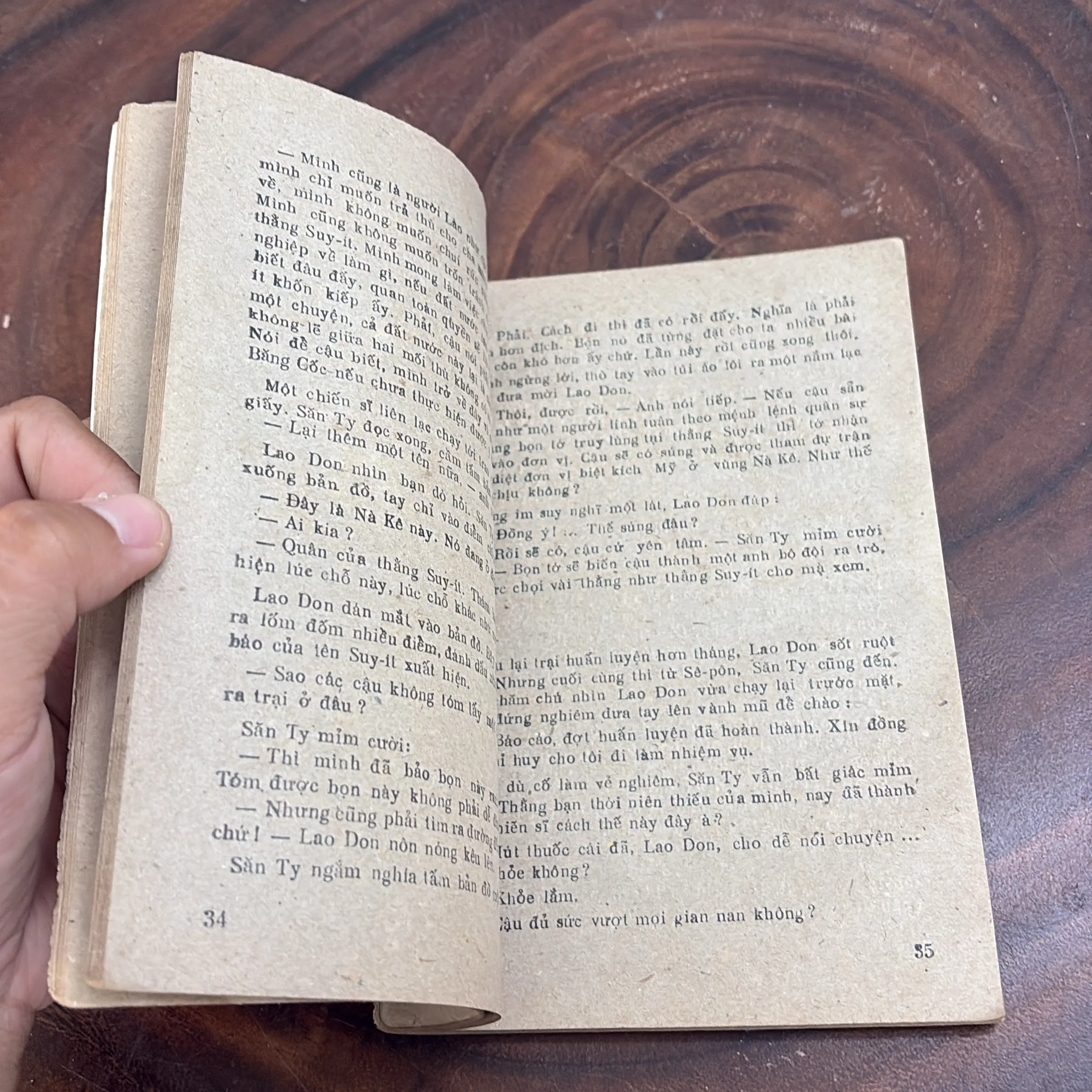 II Văn Học: Con Hổ Vùng Sangrila - HARY TUYRKƠ - 1986 1005269