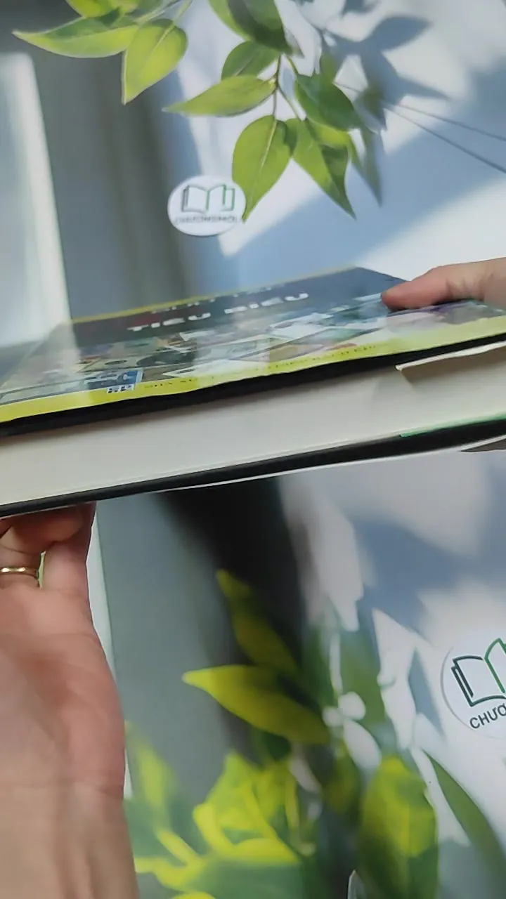 [MIỄN PHÍ BỌC SÁCH] Sưu Tập Tiền Giấy Tiêu Biểu Việt Nam Và Quốc Tế - Thiên Kim 750845