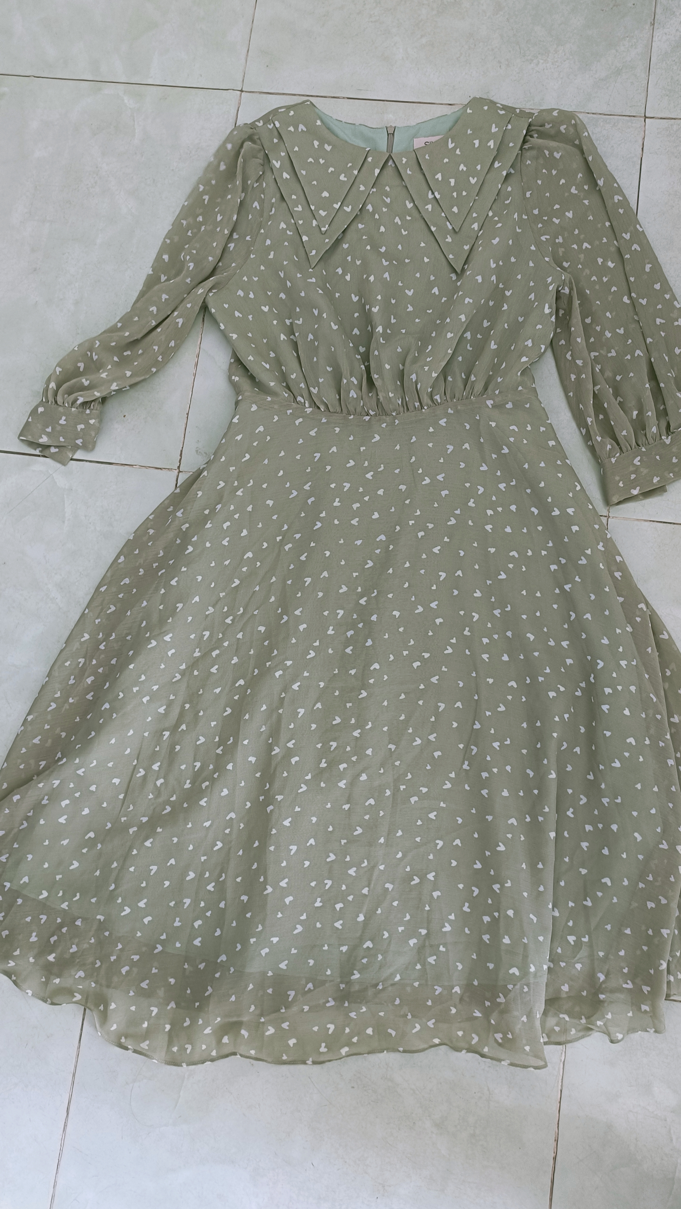 Đầm thiết kế sixdo size Xl màu xanh đã qua sử dụng new 95% 542957