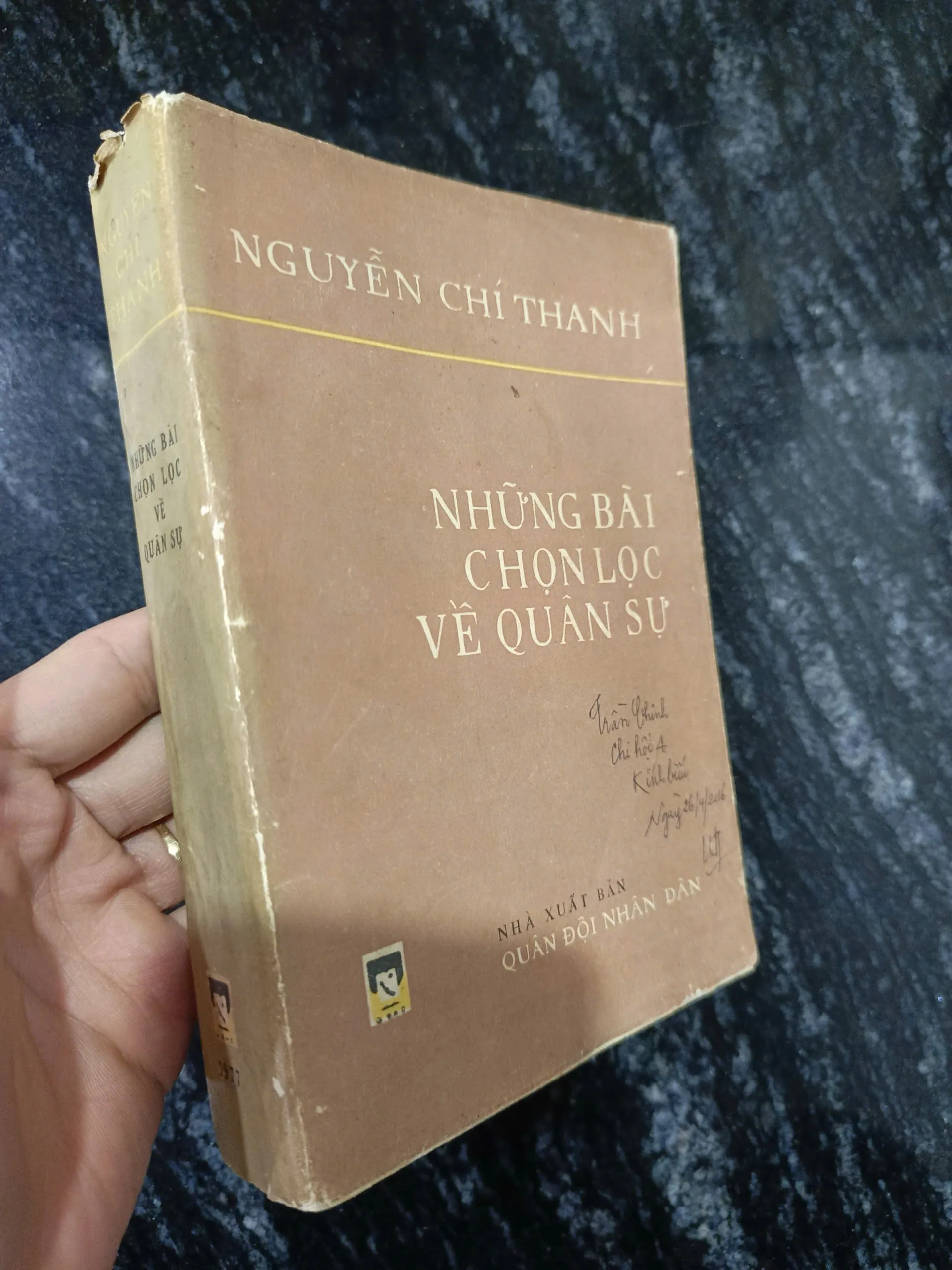 Nguyễn Chí Thanh - Những bài chọn lọc về quân sự