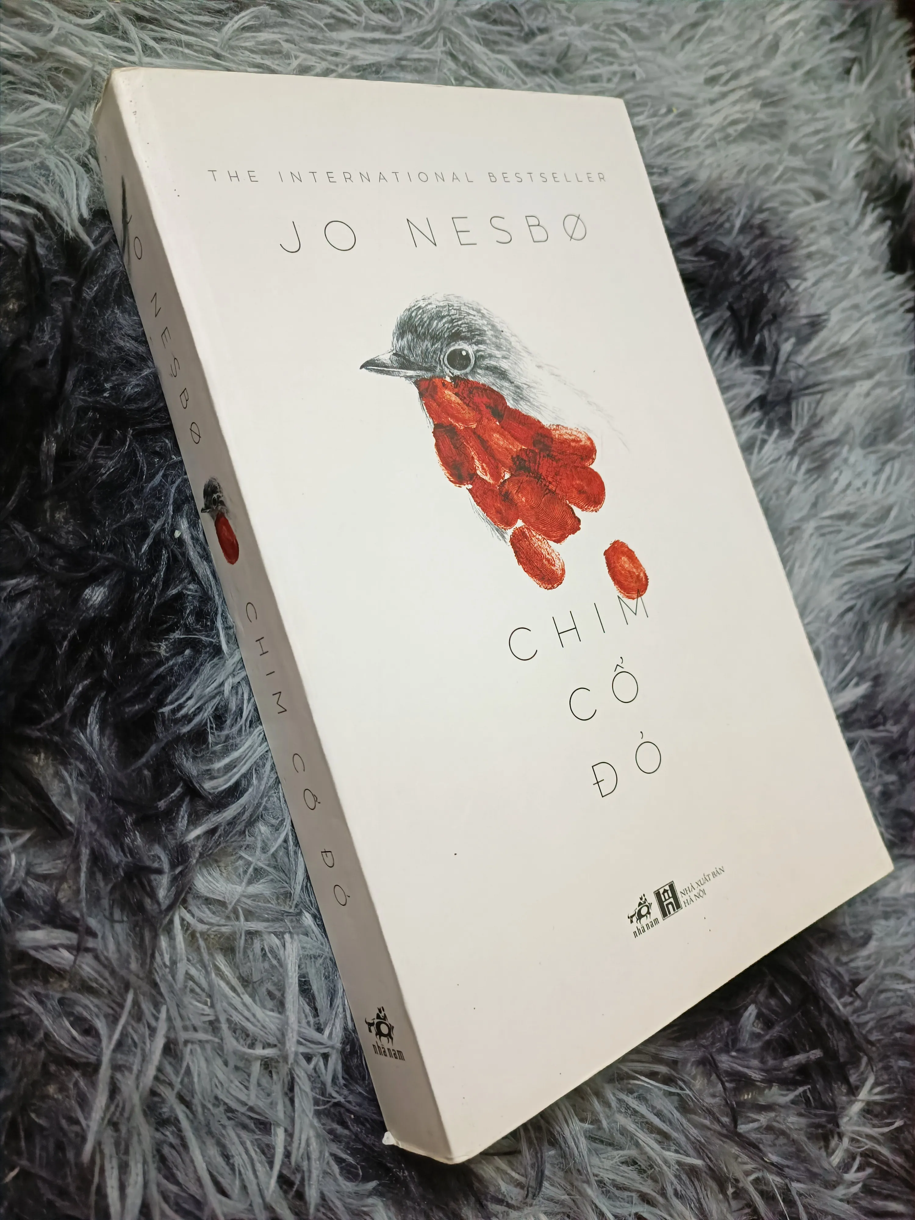 Chim cổ đỏ (Jo Nesbo)