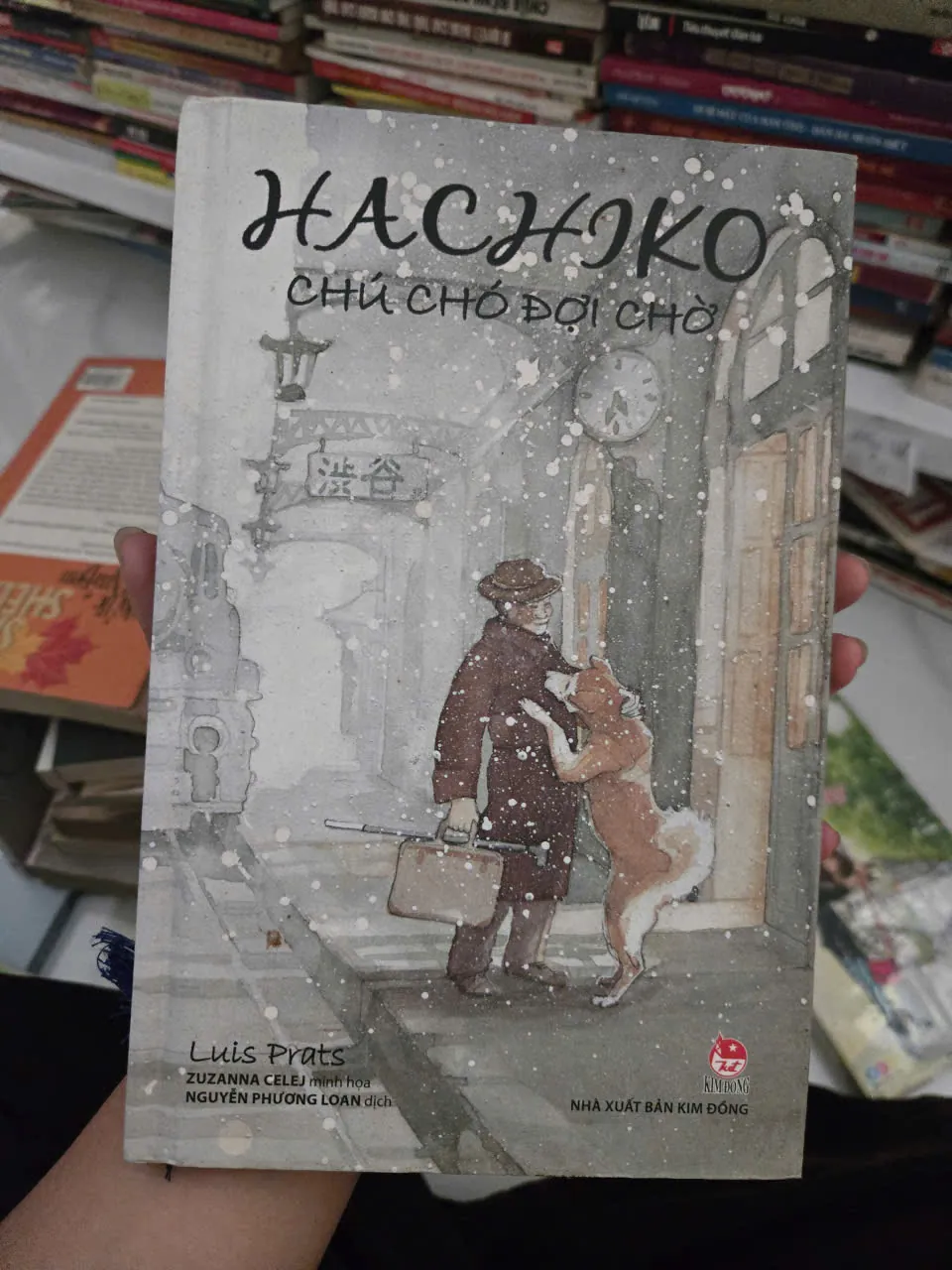 HACHIKO CHÚ CHÓ ĐỢI CHỜ